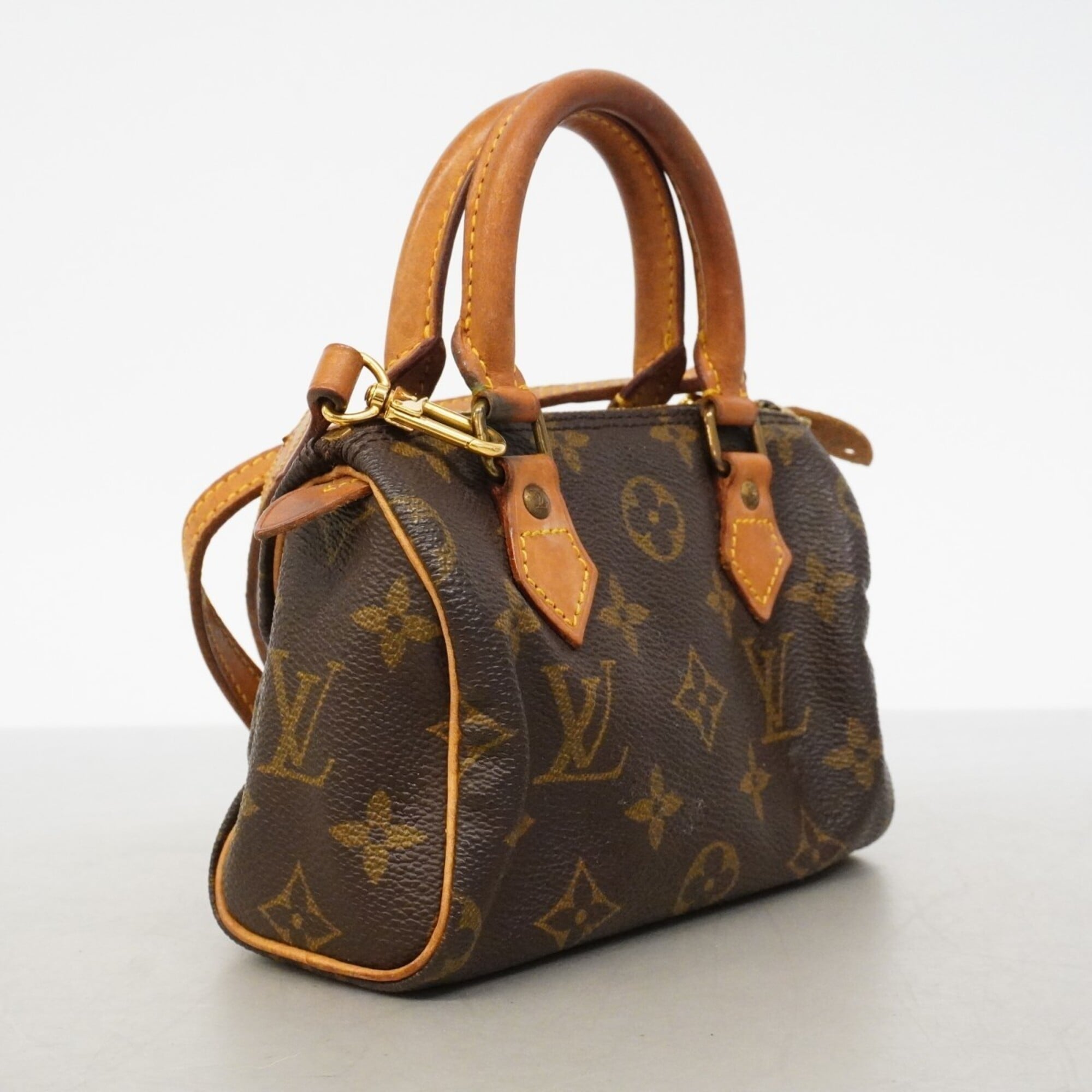 Louis Vuitton Brown Handbag (Pre-Owned)