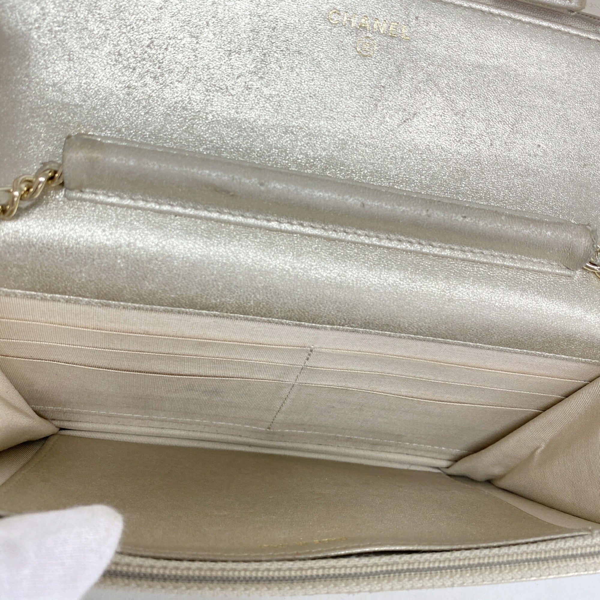 Chanel Gold Leather Chain/Shoulder Wallet (Pre-Owned)
