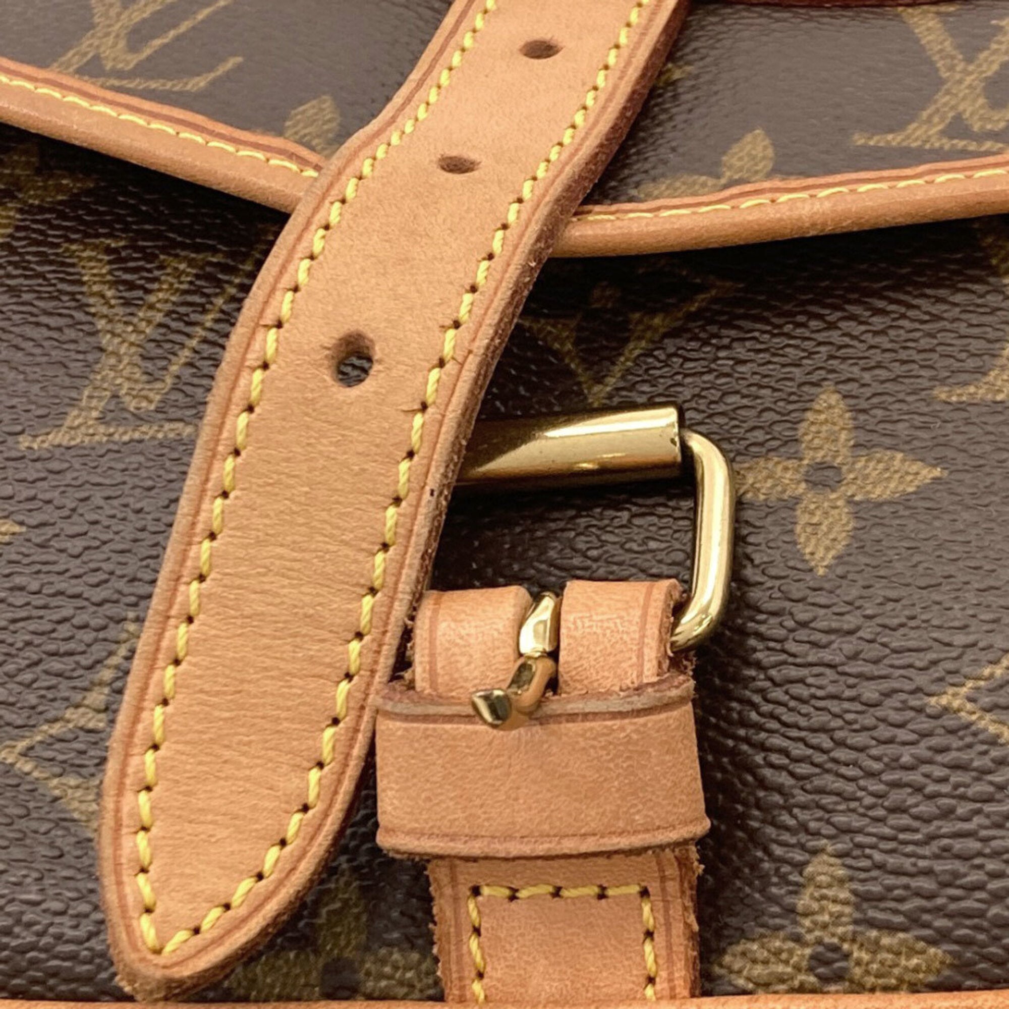Louis Vuitton Monogram Monogram Monogram Shoulder Bag (Pre-Owned)