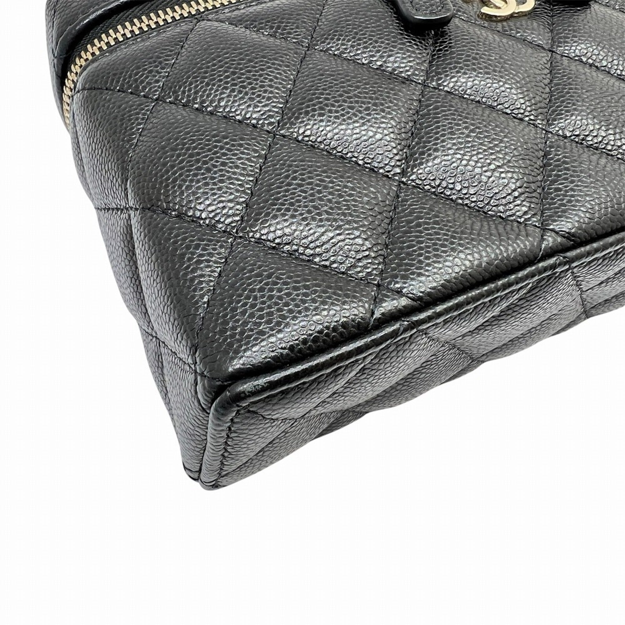 Chanel Black Grained Calfskin Shoulder Bag (Pre-Owned)