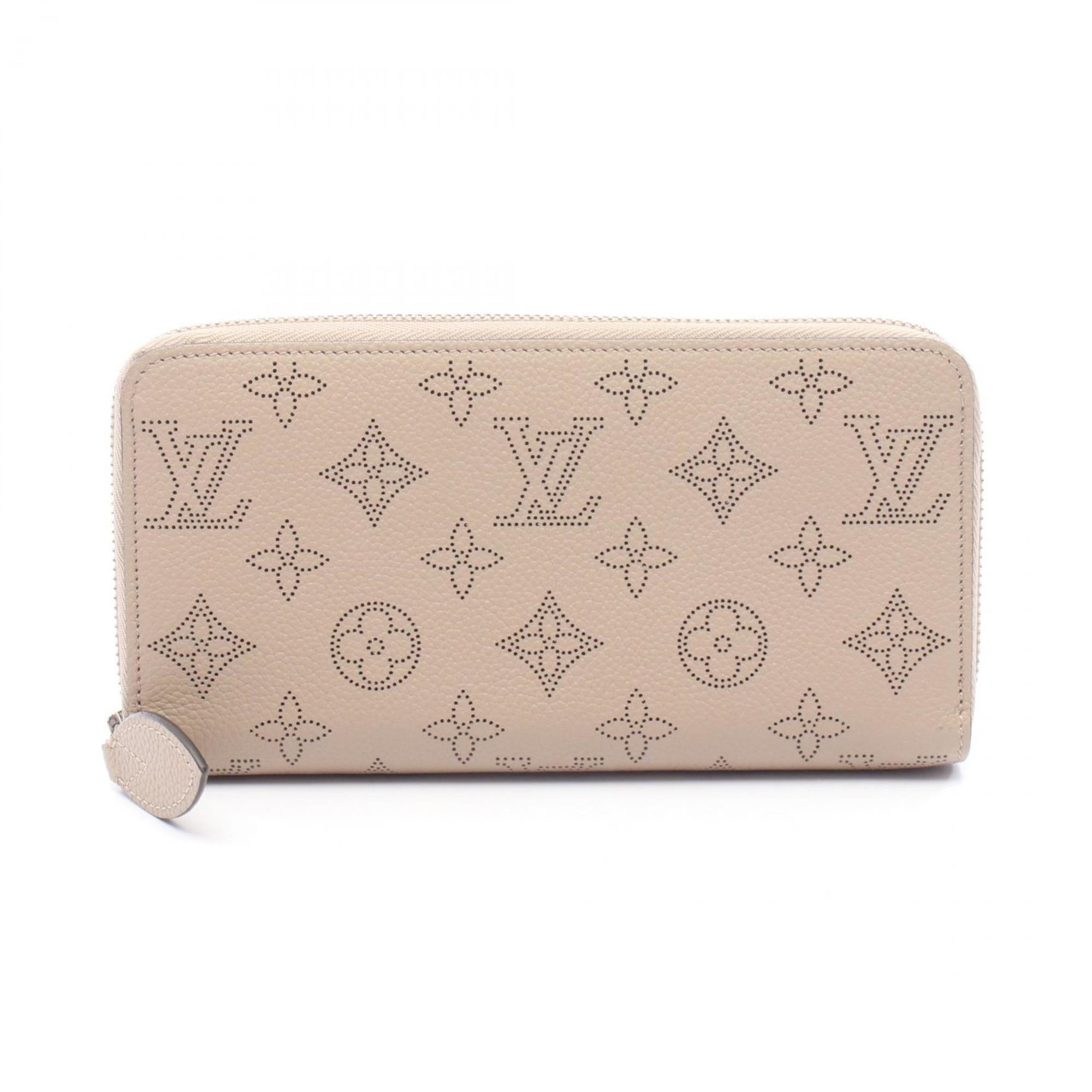 Louis Vuitton Beige Galle Mahina Leather Leather Long Wallet (Bi-Fold) (Pre-Owned)