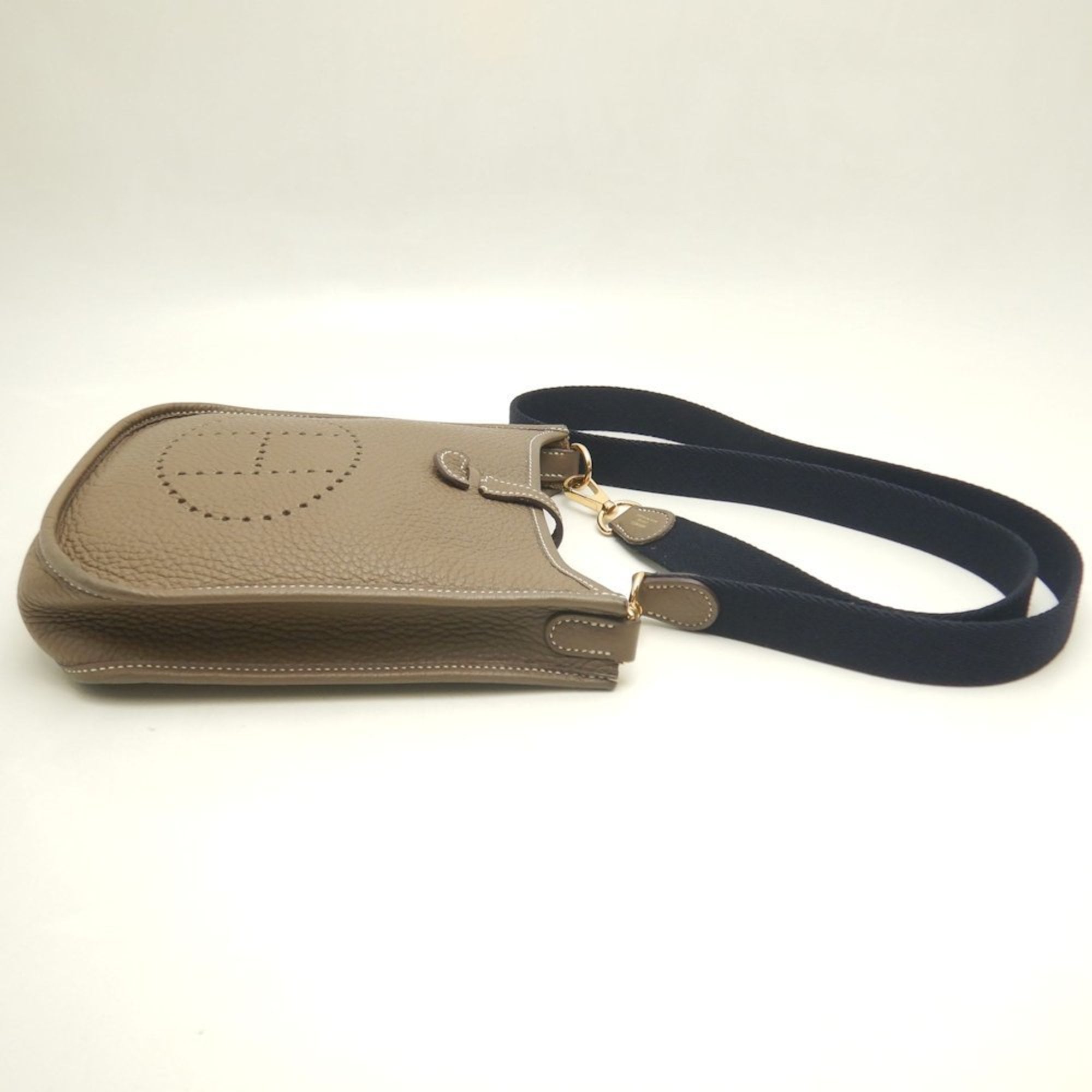Hermes Etoupe Gray Togo Leather Shoulder Bag (Pre-Owned)