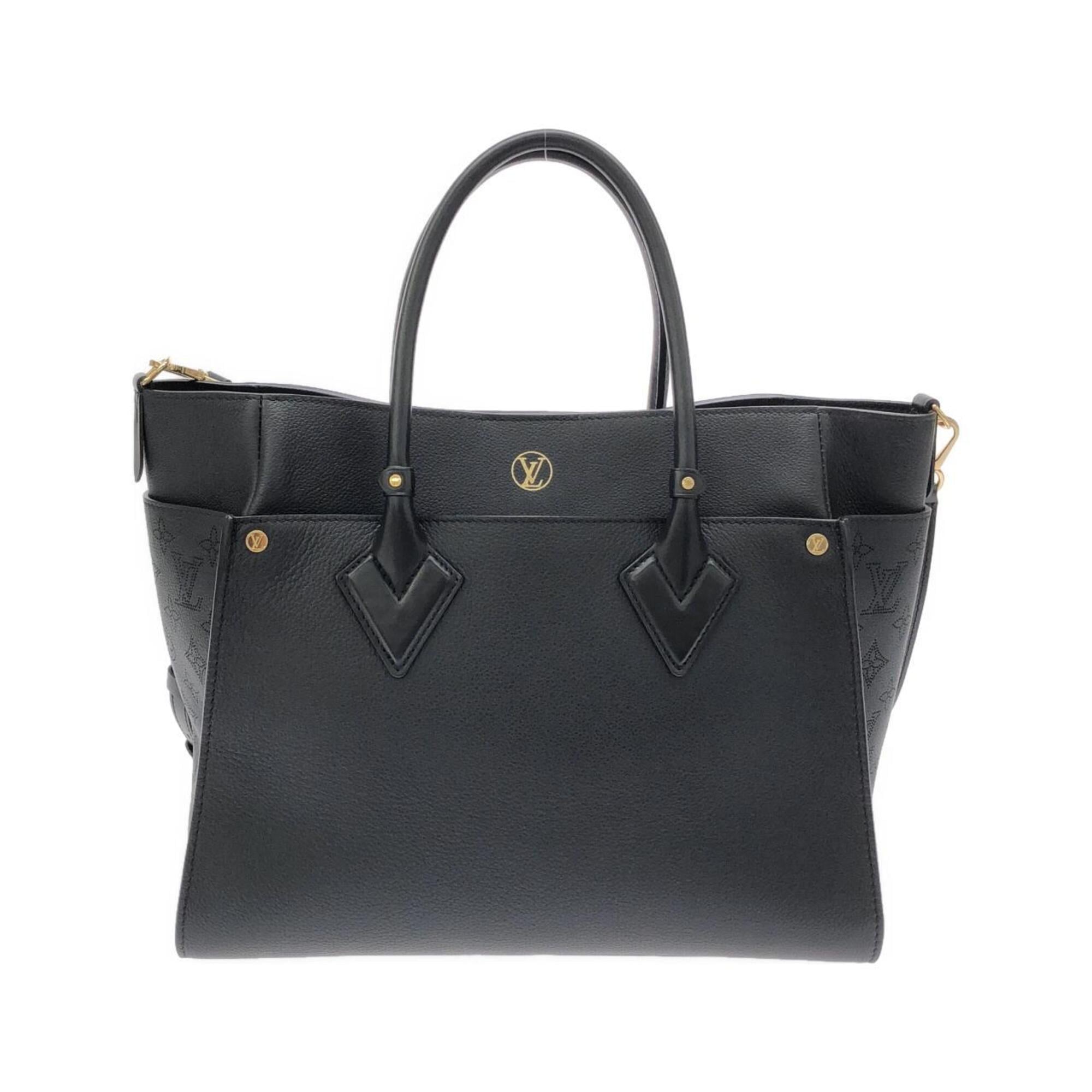 Louis Vuitton Black Leather Handbag (Pre-Owned)