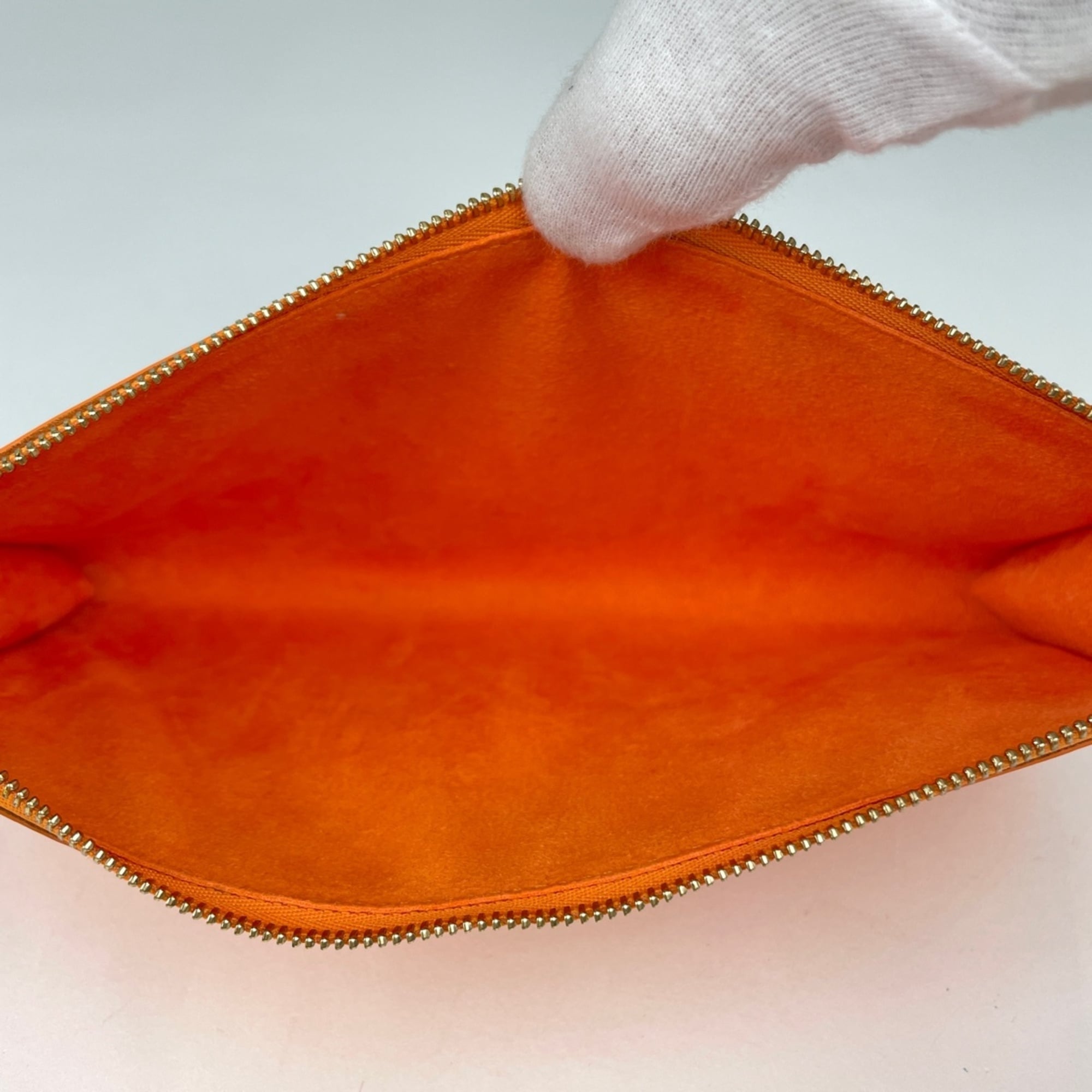Louis Vuitton Mandarin Epi Leather Pouch (Pre-Owned)