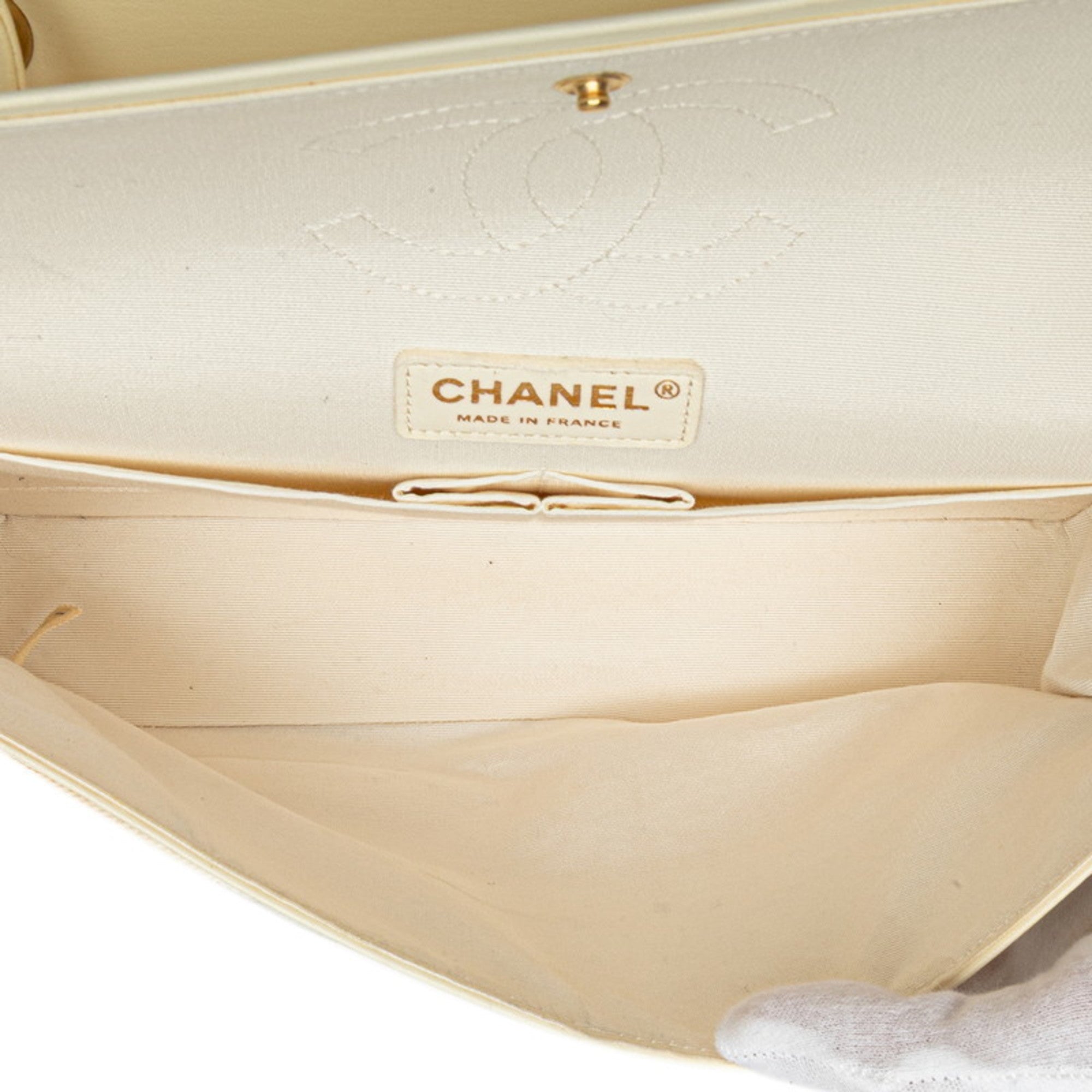 Chanel Matelasse Pink White Cotton Leather Shoulder Bag (Pre-Owned)