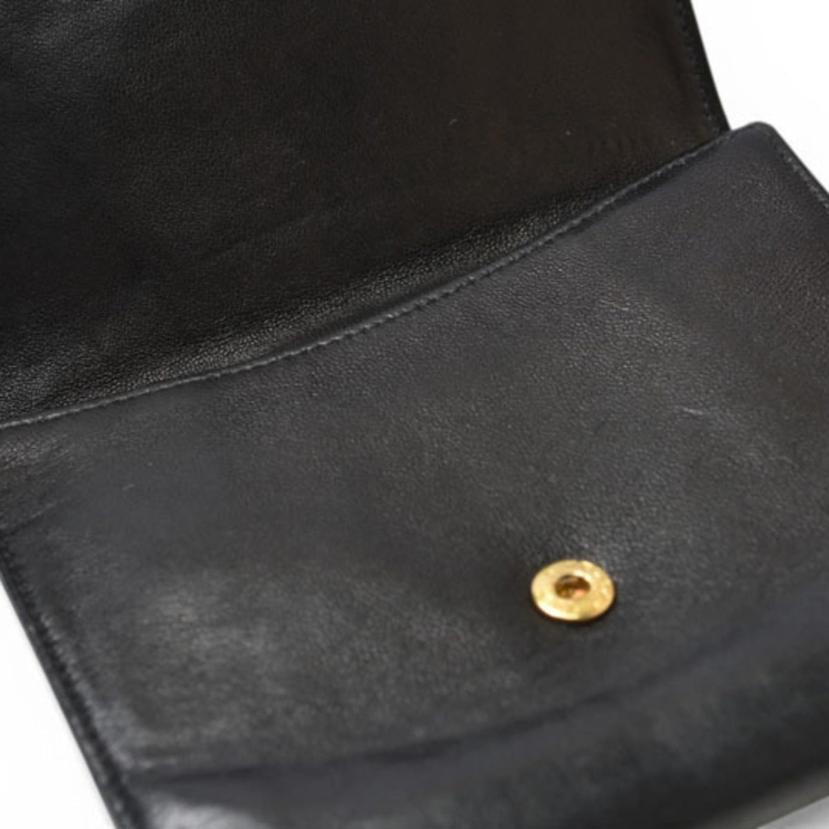 Chanel Black Leather Wallet (Bi-Fold) (Pre-Owned)
