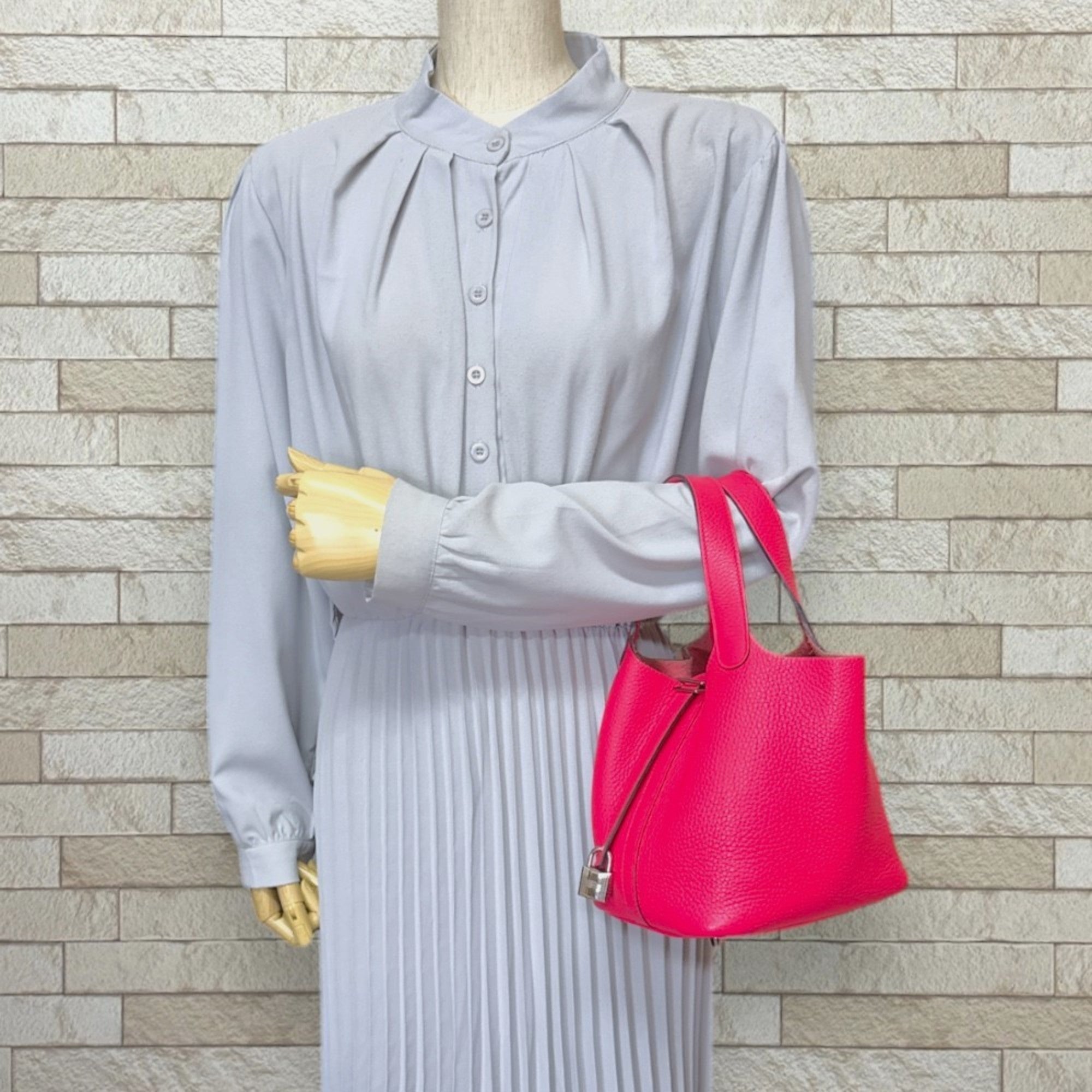 Hermes Pink Taurillon Clemence Leather Handbag (Pre-Owned)