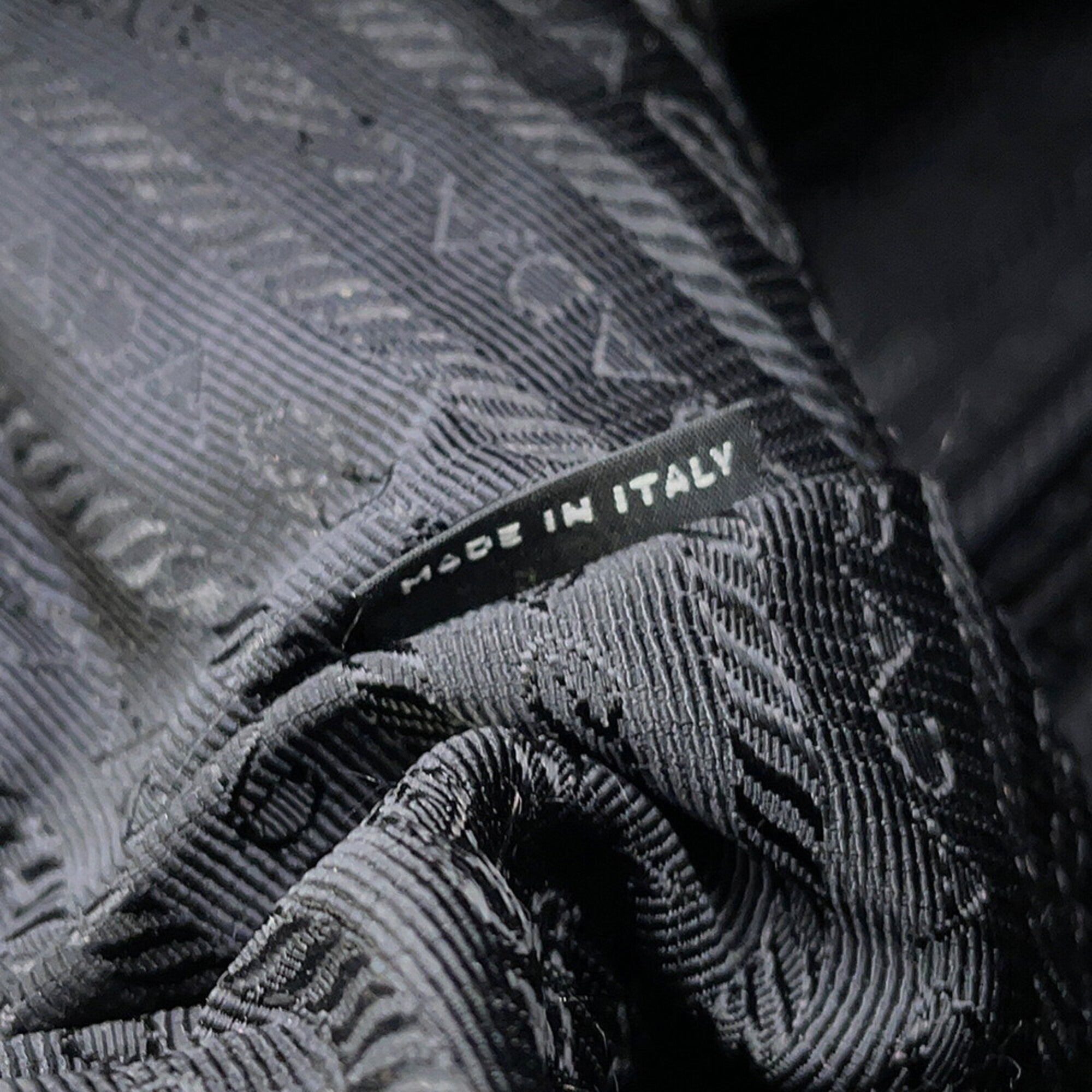 Prada Black Nylon Handbag (Pre-Owned)