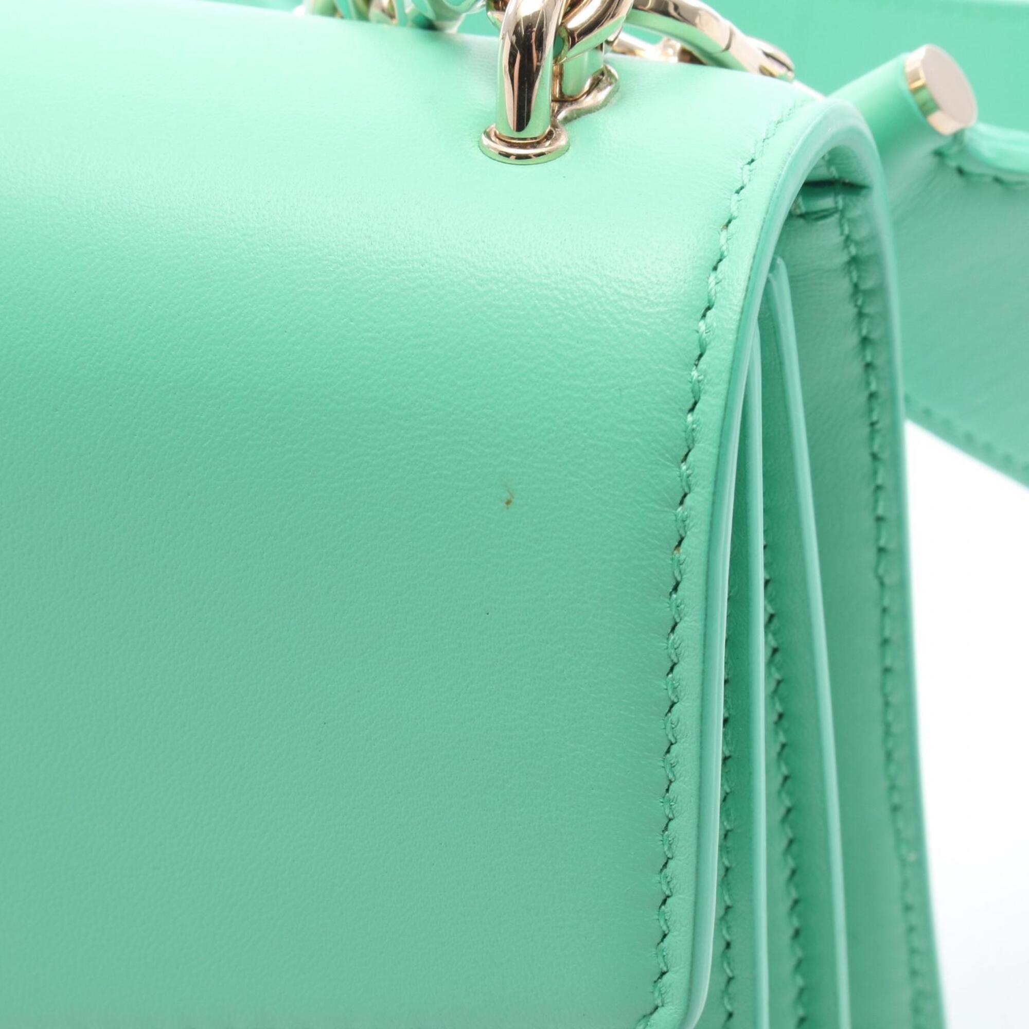 Bvlgari Green Leather Handbag (Pre-Owned)