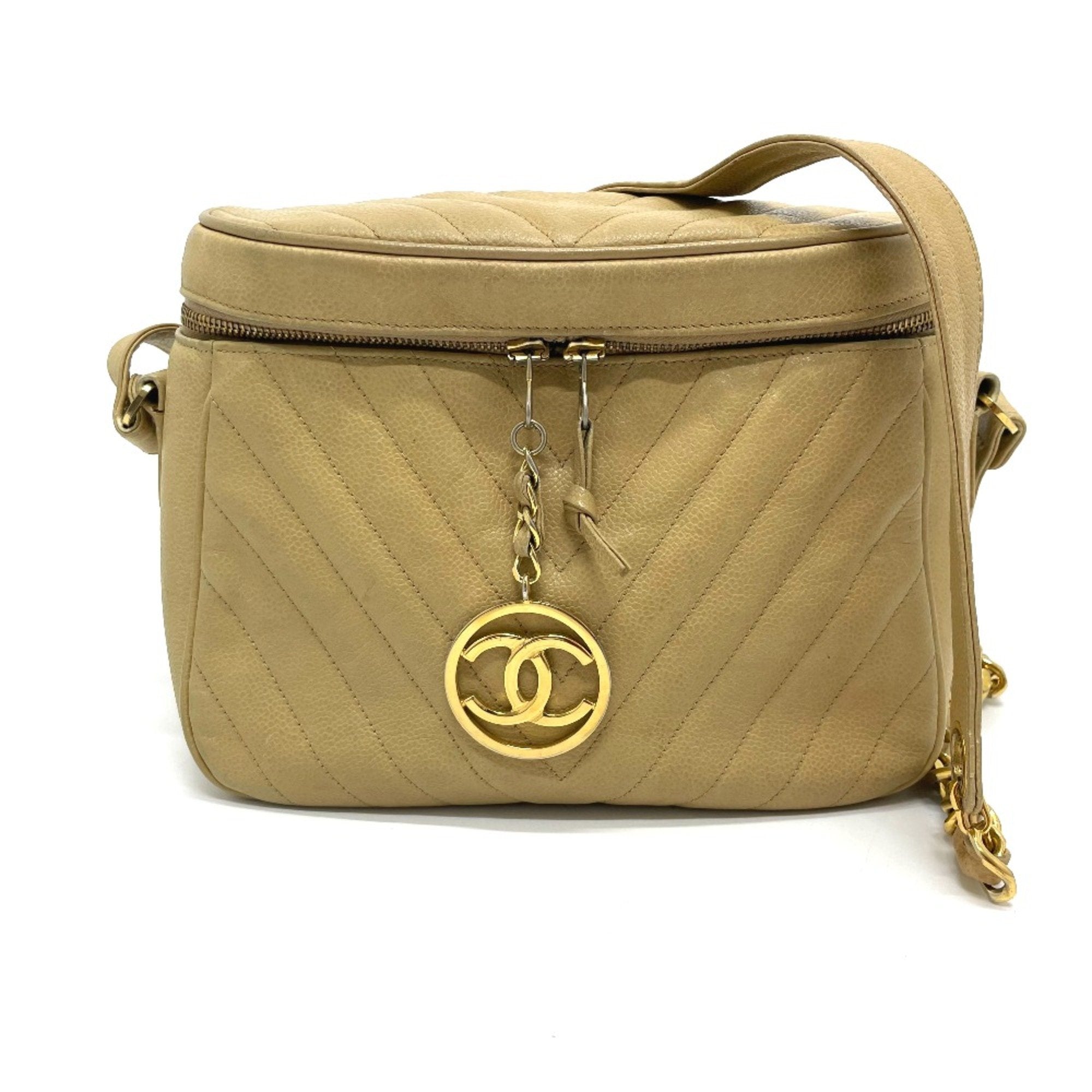 Chanel Beige Leather Shoulder Bag (Pre-Owned)