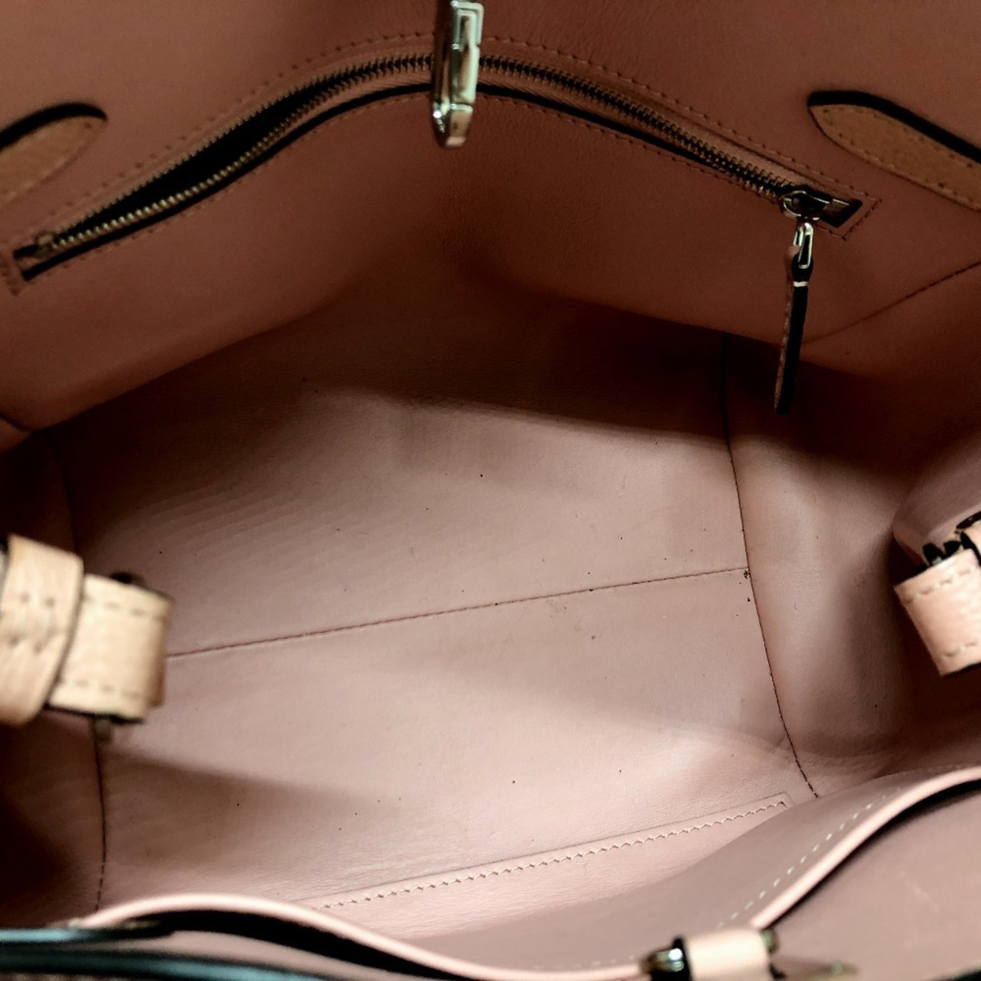 Louis Vuitton Pink Rose Poudre Leather Handbag Tote Bag (Pre-Owned)