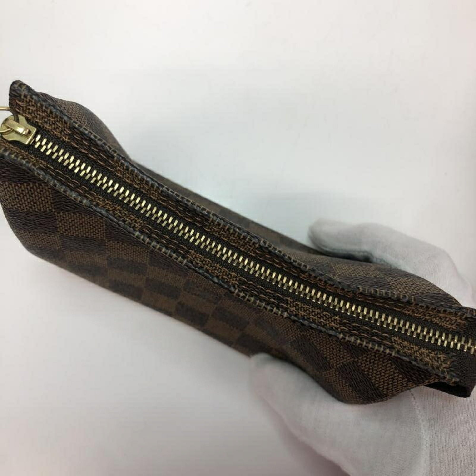 Louis Vuitton Brown Damier Canvas Pouch (Pre-Owned)