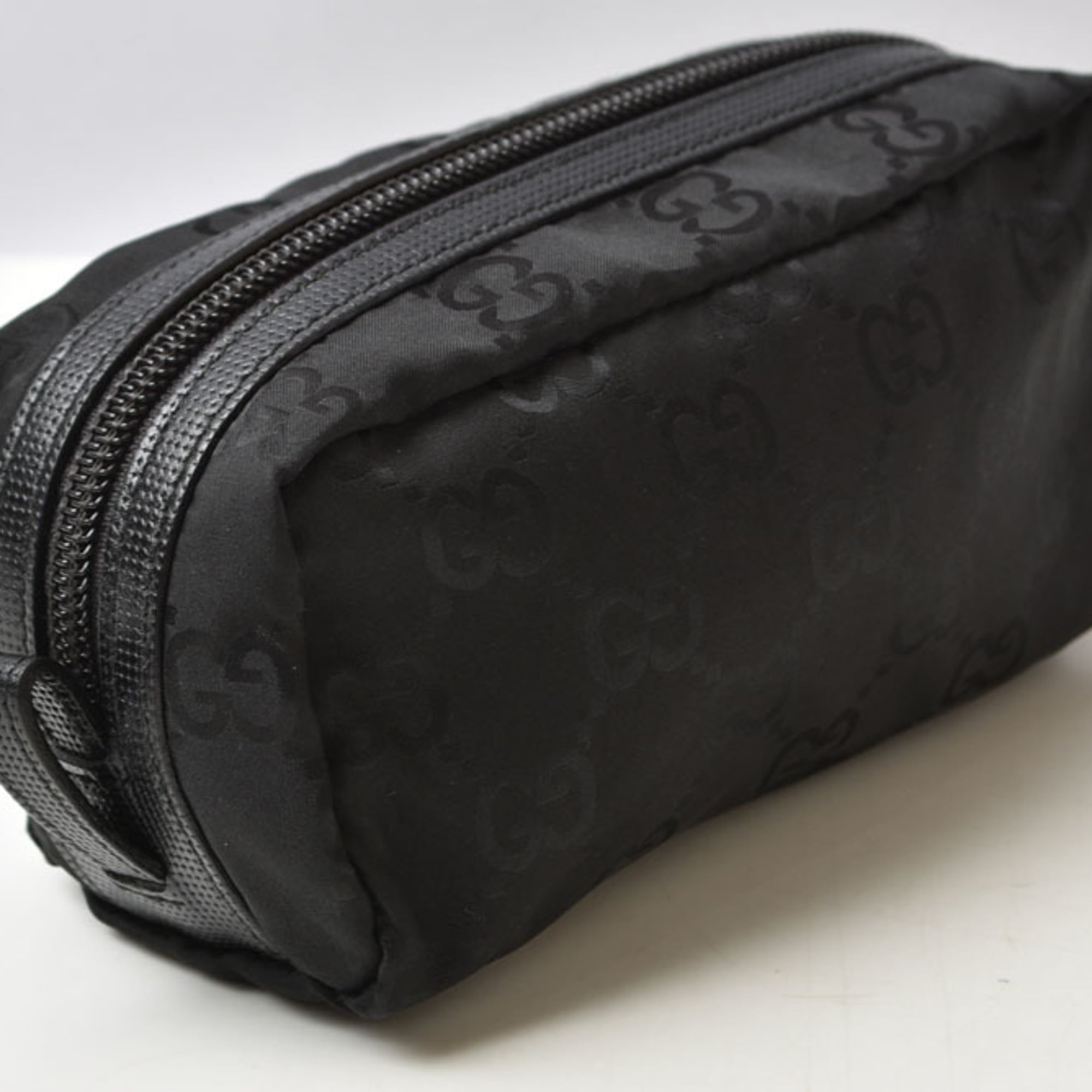 Gucci Black Nylon Pouch (Pre-Owned)