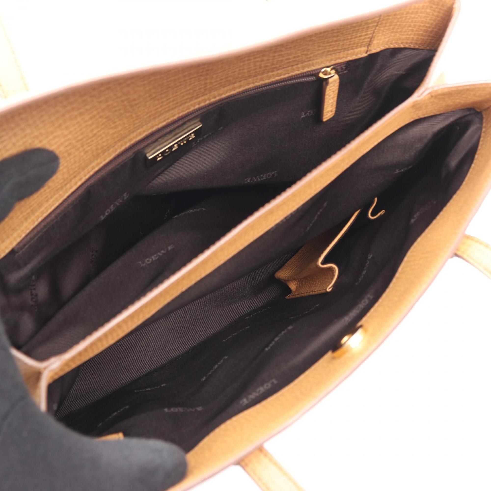 Loewe Beige Leather Handbag (Pre-Owned)