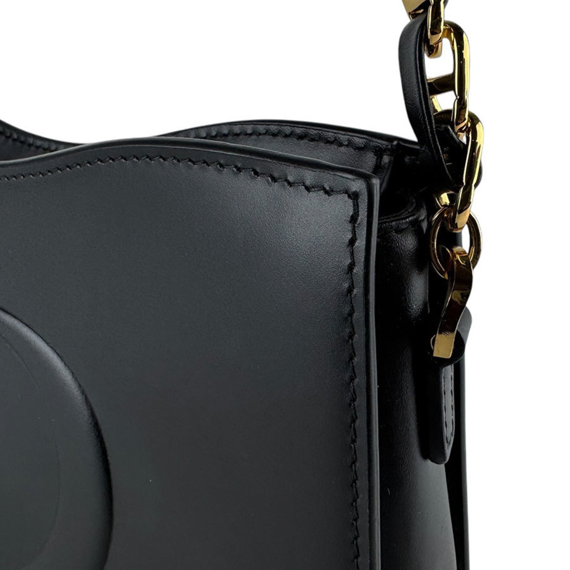 Christian Dior Black Leather Shoulder Bag (Pre-Owned)