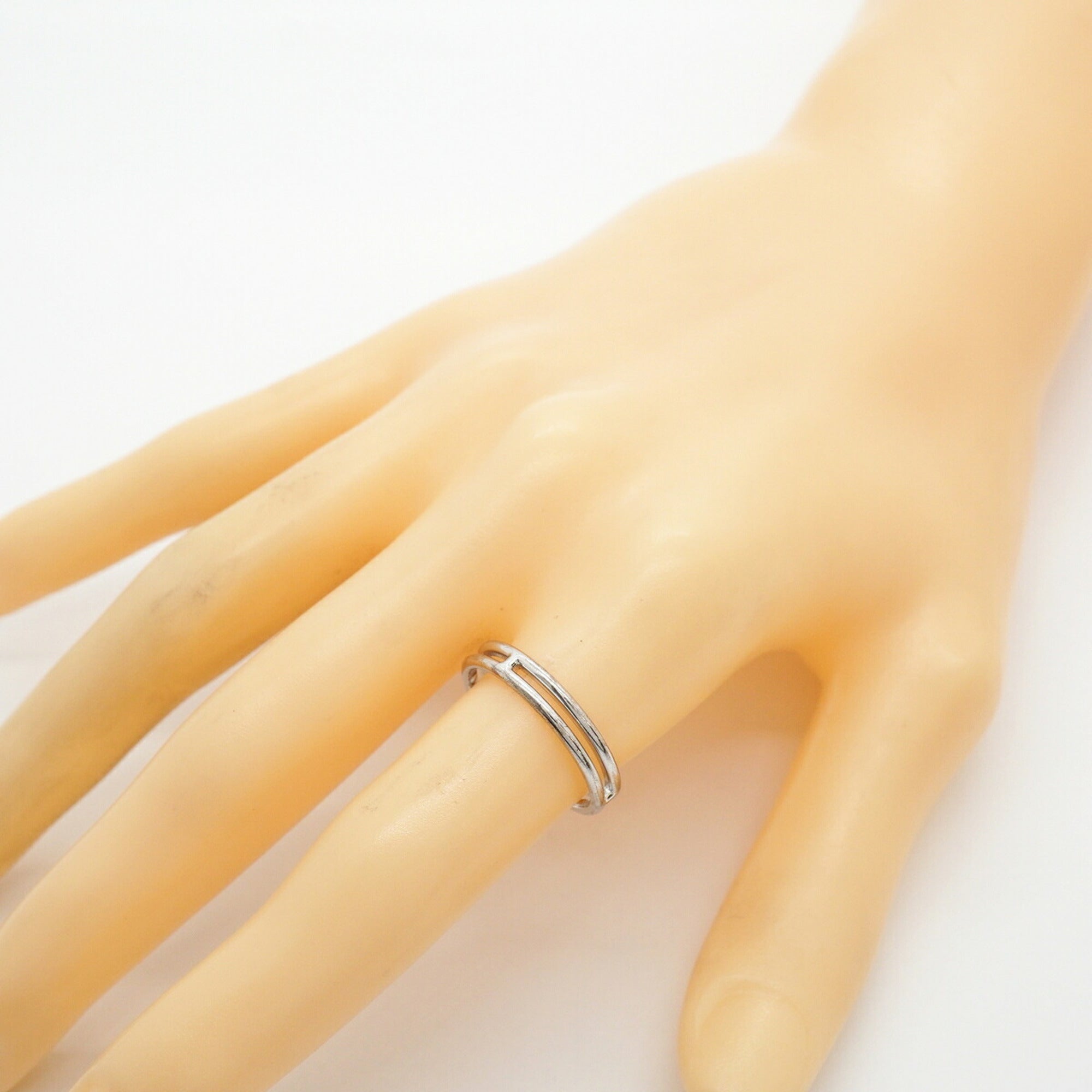 Hermes White Gold (18K) Band Ring (Pre-Owned)