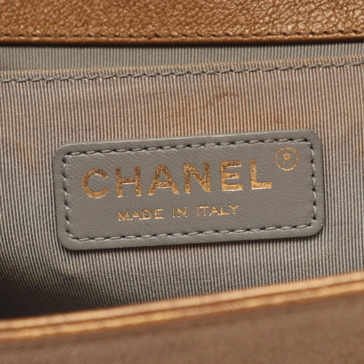 Chanel Boy Chanel Brown Leather Handbag Shoulder Bag (Pre-Owned)