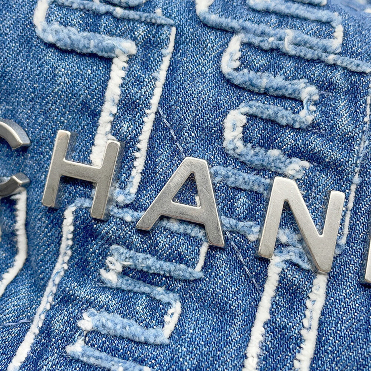 Chanel Blue Denim Handbag Shoulder Bag (Pre-Owned)