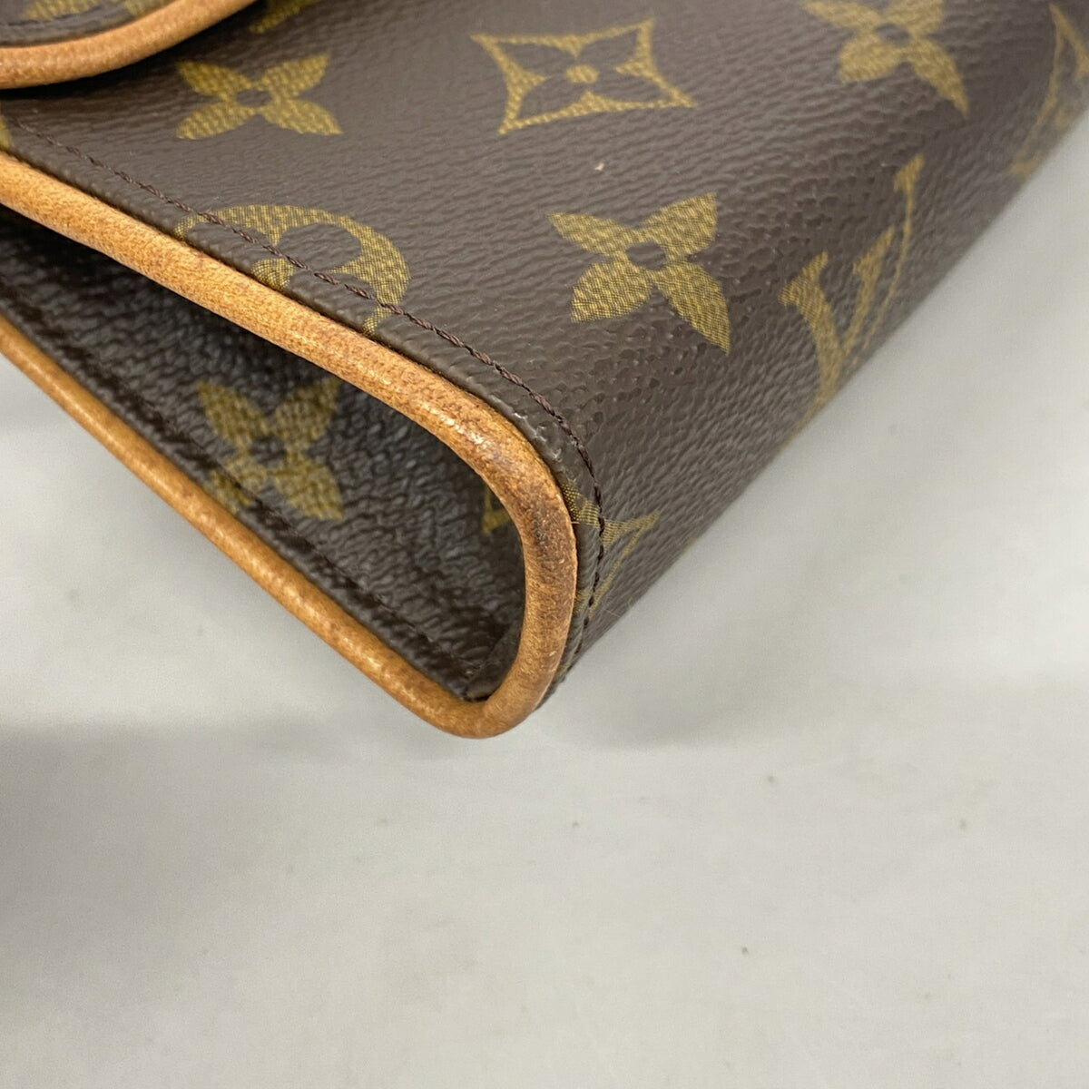 Louis Vuitton Brown Fanny Pack (Pre-Owned)