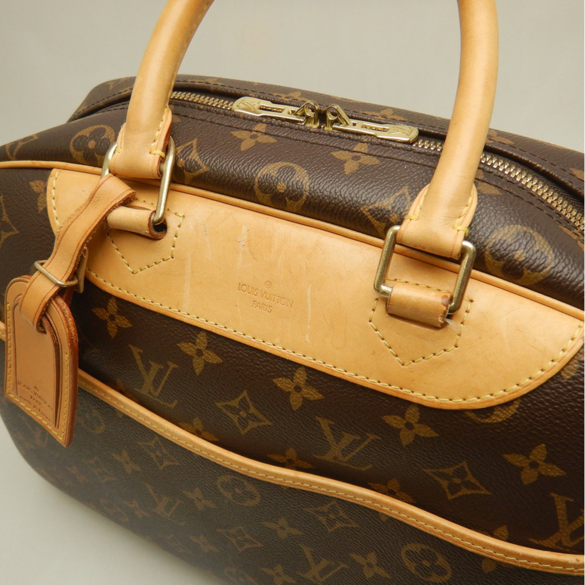 Louis Vuitton Brown Monogram Monogram Handbag (Pre-Owned)