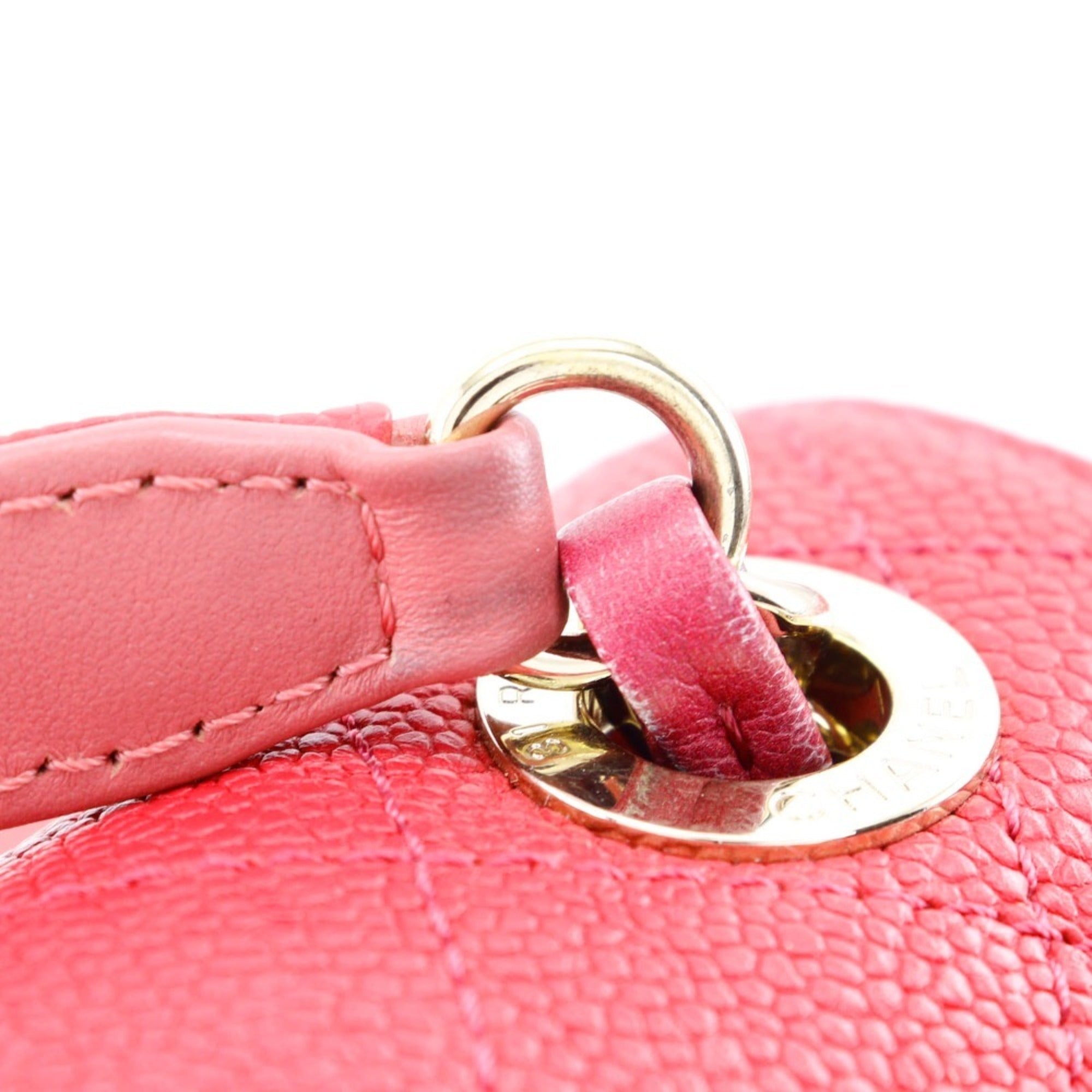Chanel Pink Caviar Leather Handbag (Pre-Owned)