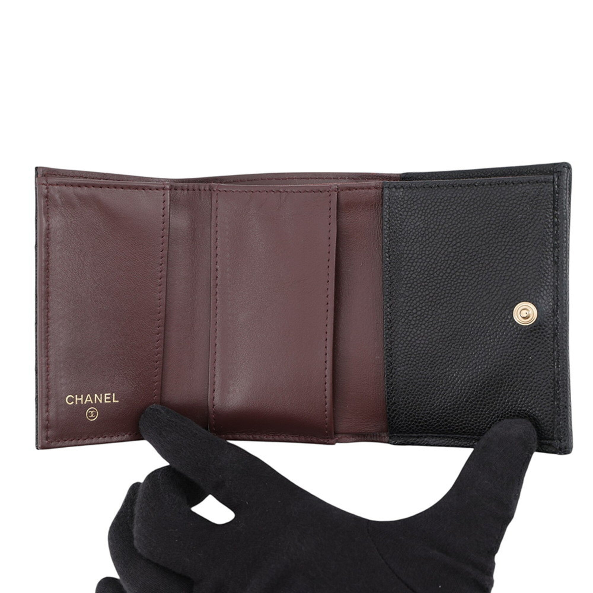 Chanel Matelasse Black Grained Calfskin Wallet (Tri-Fold) (Pre-Owned)