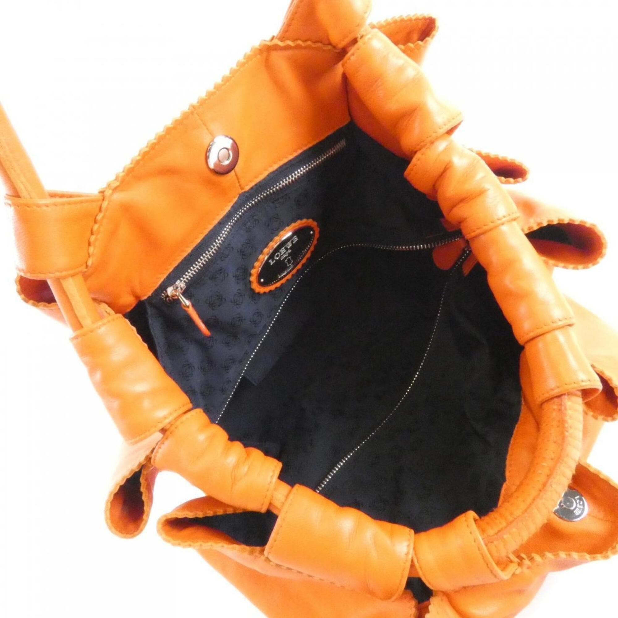 Loewe Orange Leather Handbag (Pre-Owned)