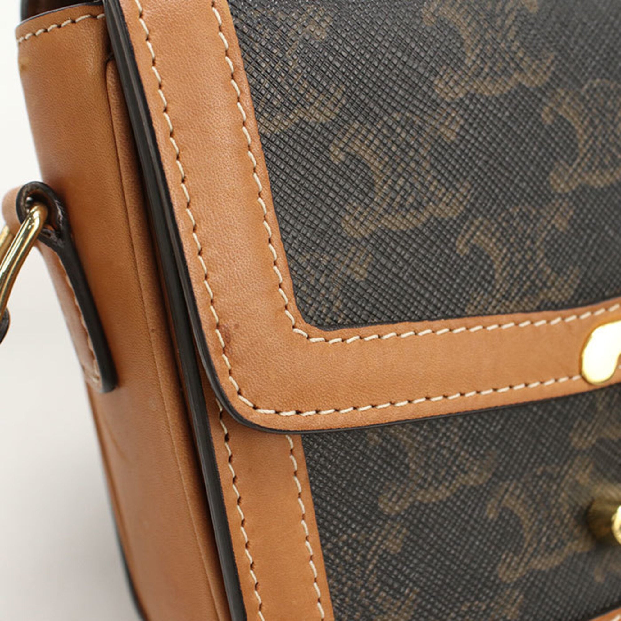 Celine Brown Pvc Leather Shoulder Bag (Pre-Owned)