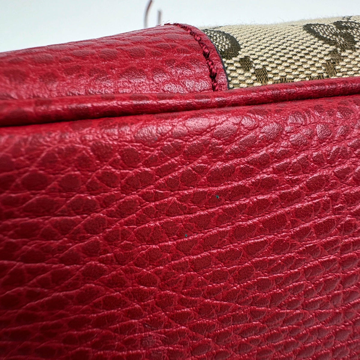 Gucci Beige Red Color Gg Canvas Leather Handbag (Pre-Owned)