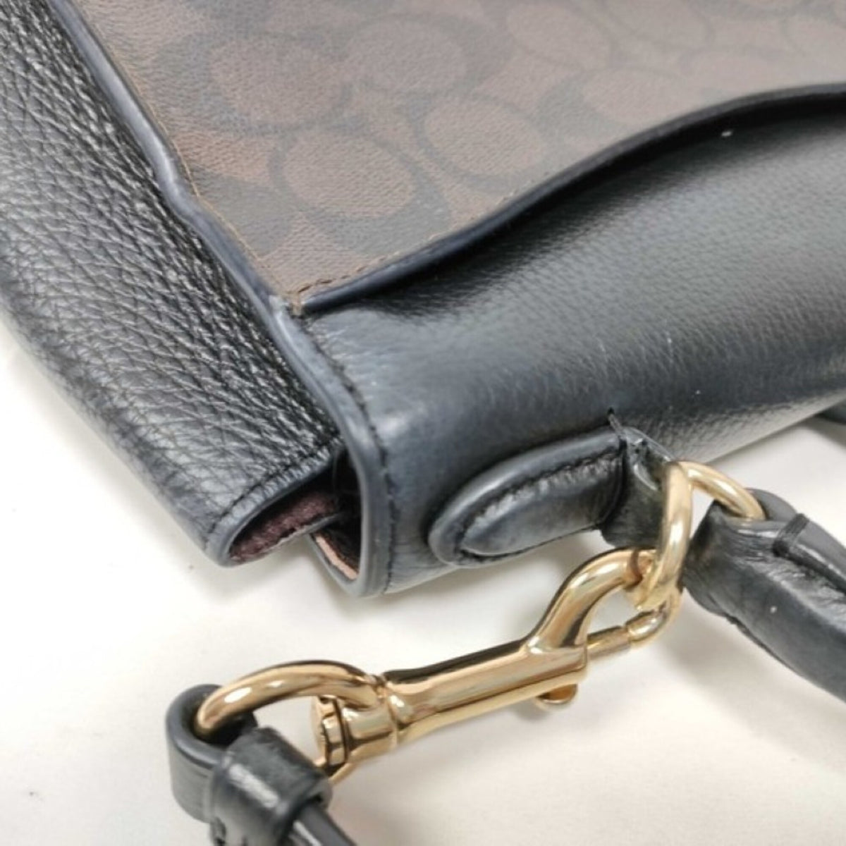 Coach Signature Black Brown Signature Line Handbag Shoulder Bag (Pre-Owned)