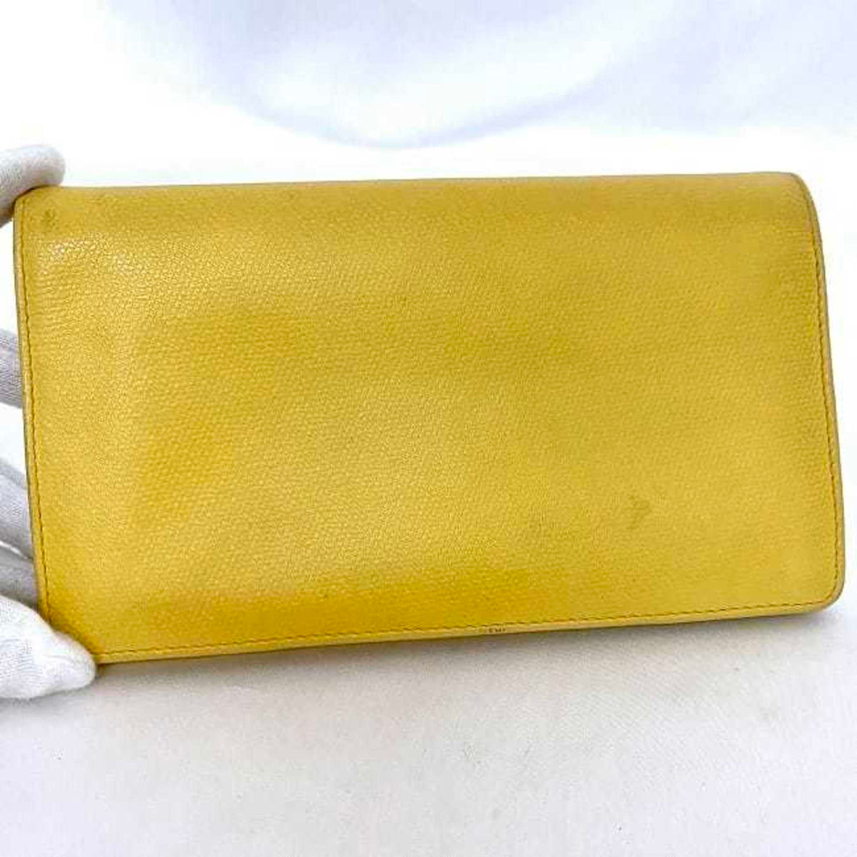 Chanel Yellow Leather Long Wallet (Bi-Fold) (Pre-Owned)