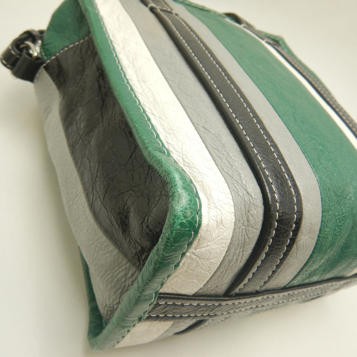 Balenciaga Black Green Leather Tote Bag (Pre-Owned)