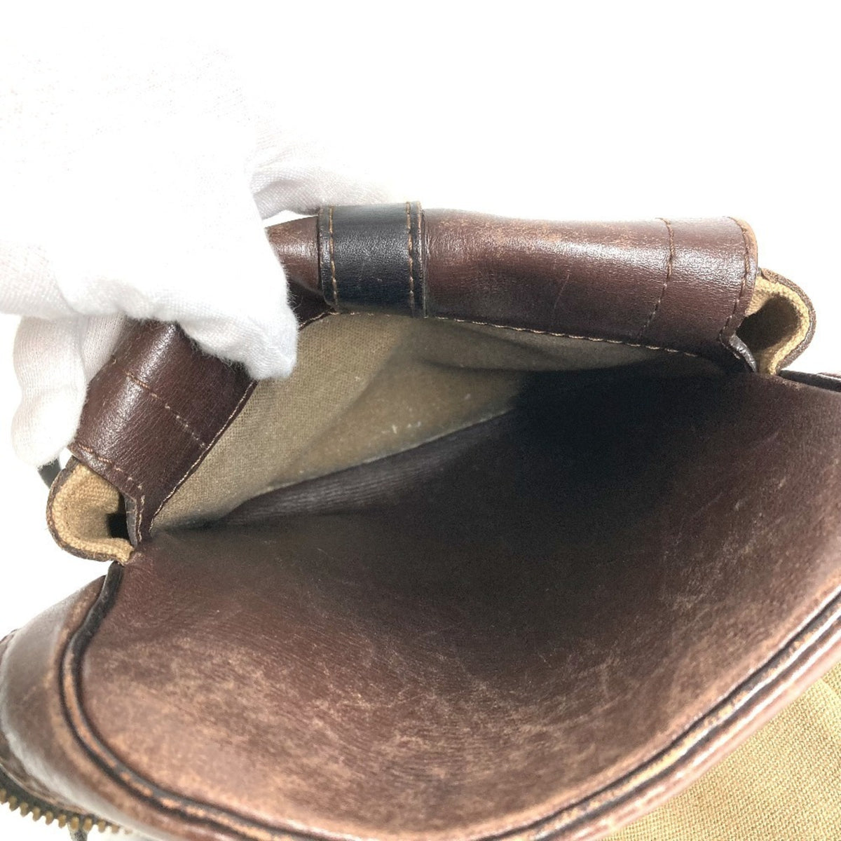 Louis Vuitton Brown Coffee Utah Leather Leather Pochette Shoulder Bag (Pre-Owned)
