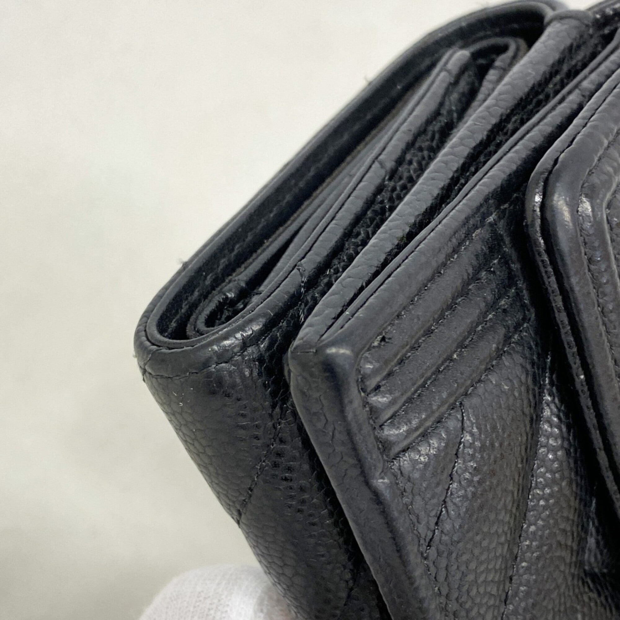 Chanel Black Grained Calfskin Wallet (Tri-Fold) (Pre-Owned)