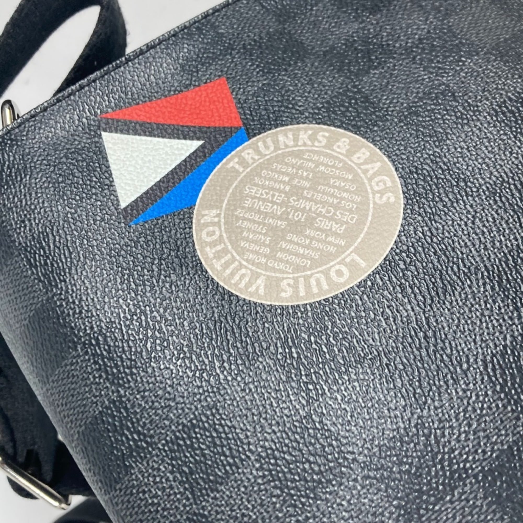 Louis Vuitton Black Damier Graphite Shoulder Bag (Pre-Owned)