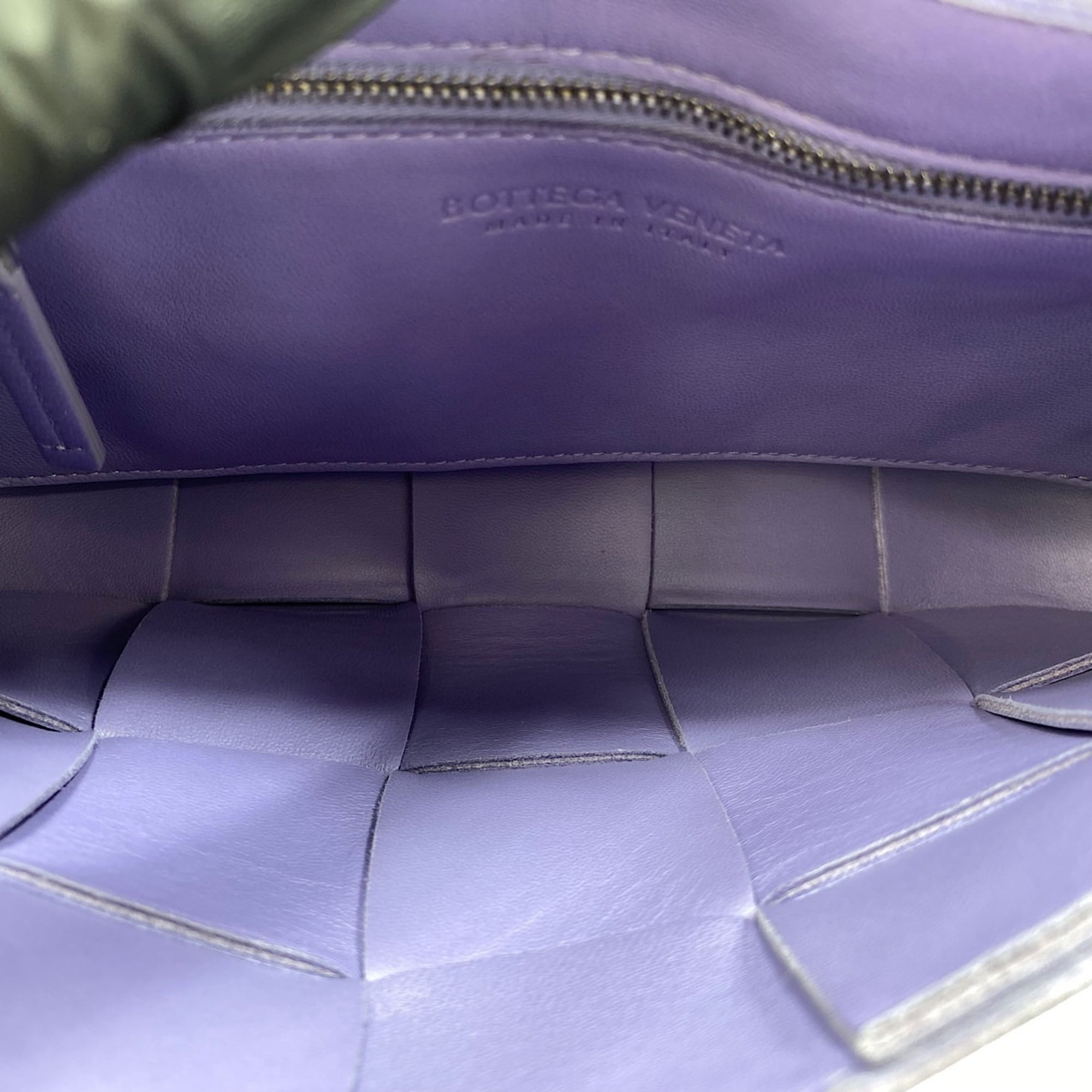 Bottega Veneta Purple Shoulder Bag (Pre-Owned)