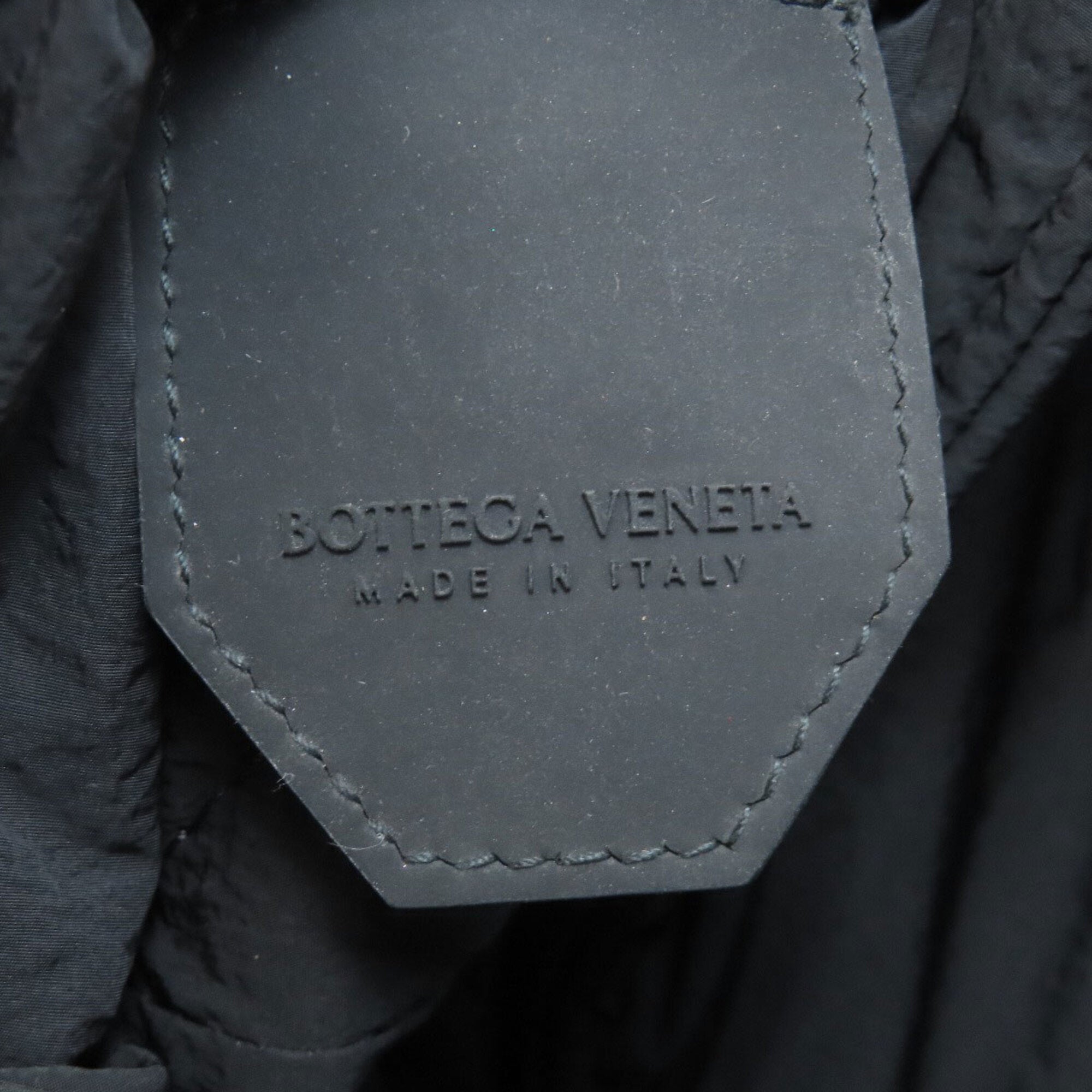 Bottega Veneta Black Nylon Shoulder Bag (Pre-Owned)