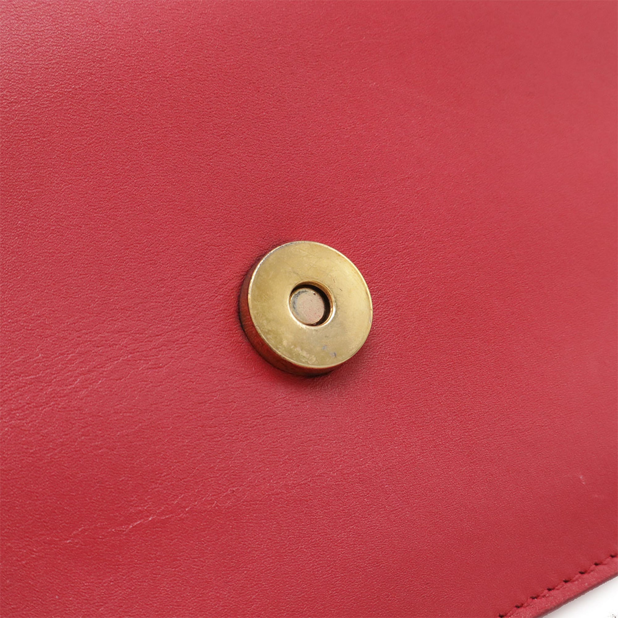Yves Saint Laurent Red Color Leather Pochette Shoulder Bag (Pre-Owned)