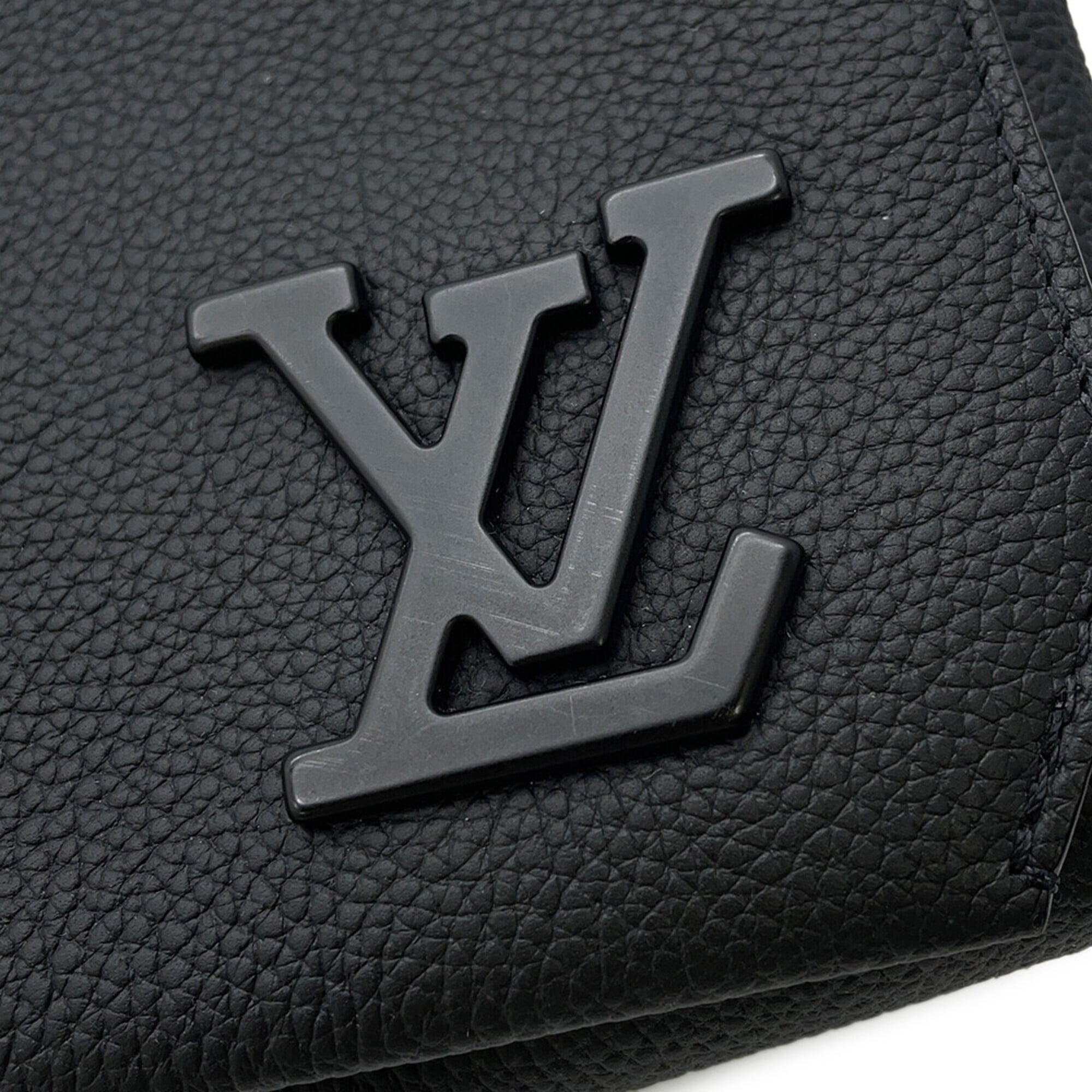 Louis Vuitton Black Noir Handbag Shoulder Bag (Pre-Owned)