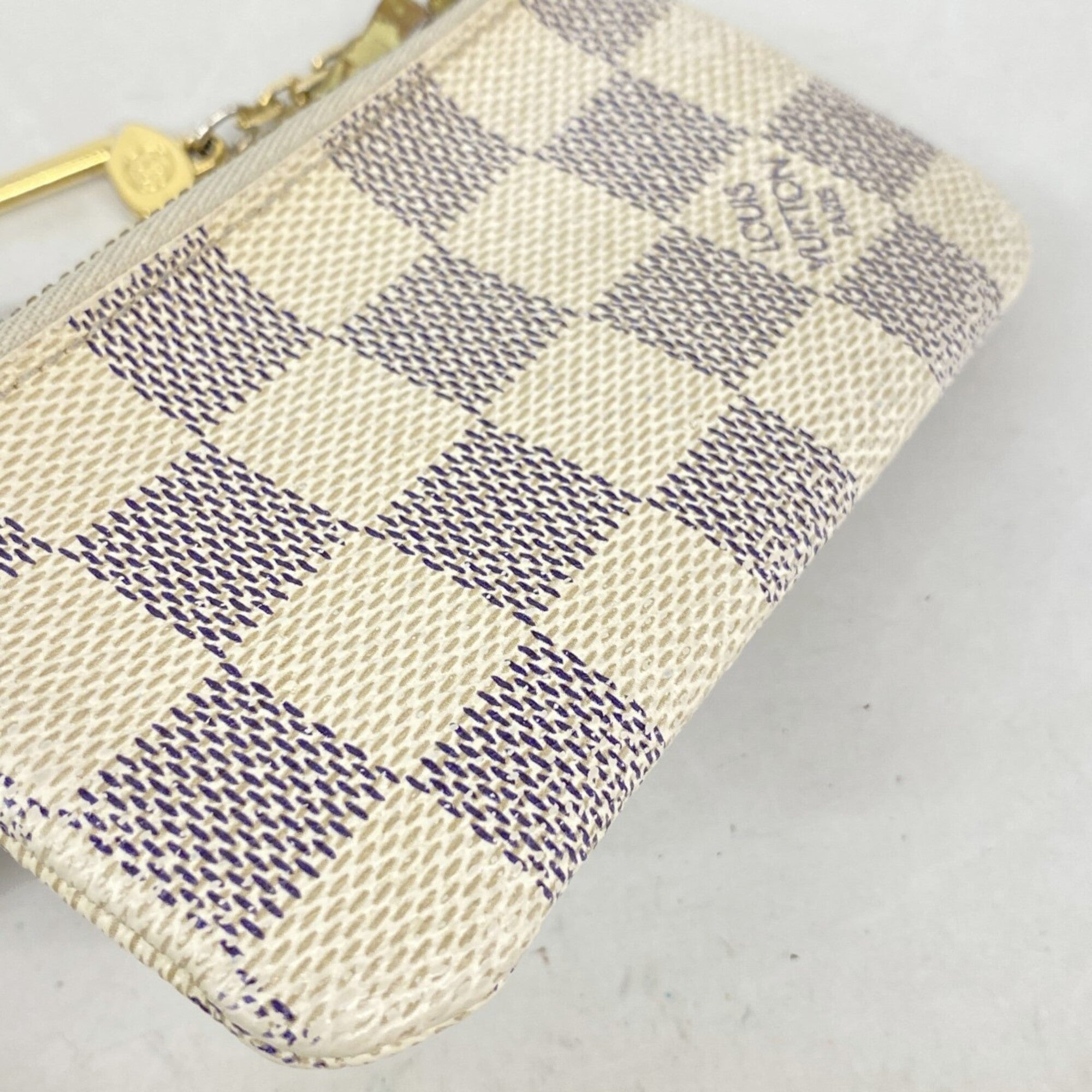 Louis Vuitton White Coin Purse/Coin Case (Pre-Owned)