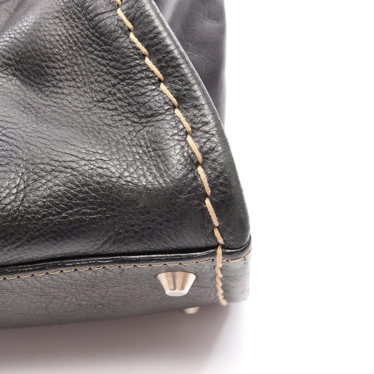 Chloé Black Leather Handbag (Pre-Owned)