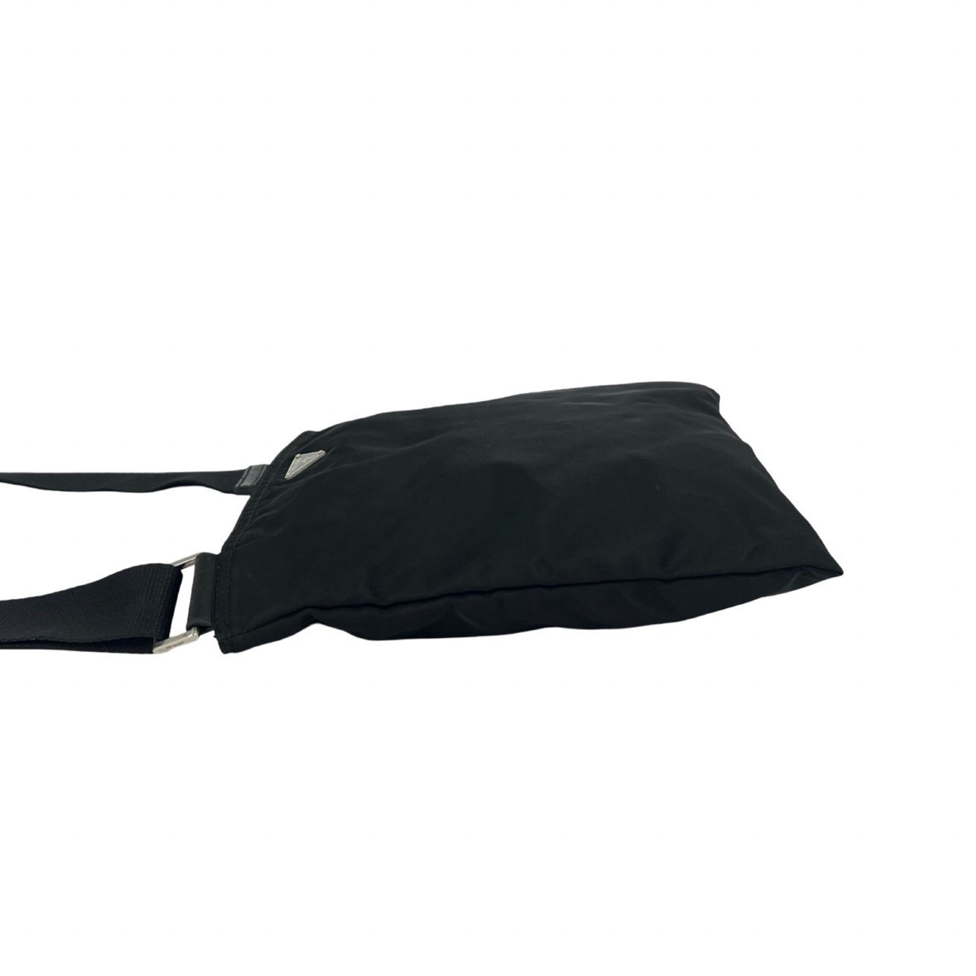 Prada Black Nylon Pochette Shoulder Bag (Pre-Owned)