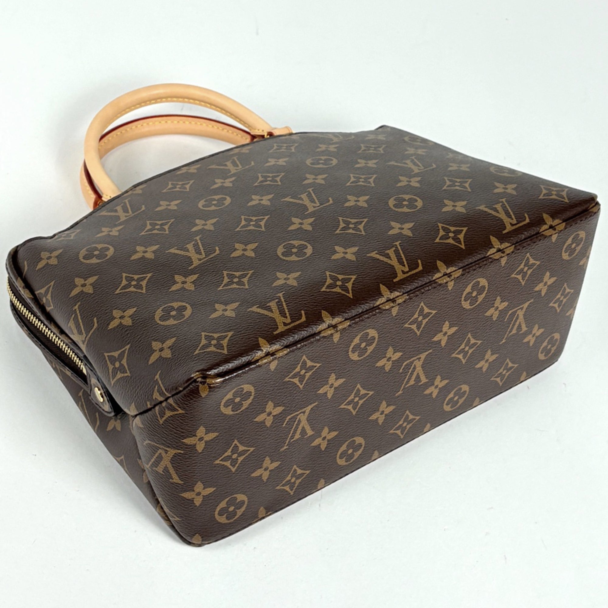 Louis Vuitton Brown Monogram Handbag (Pre-Owned)