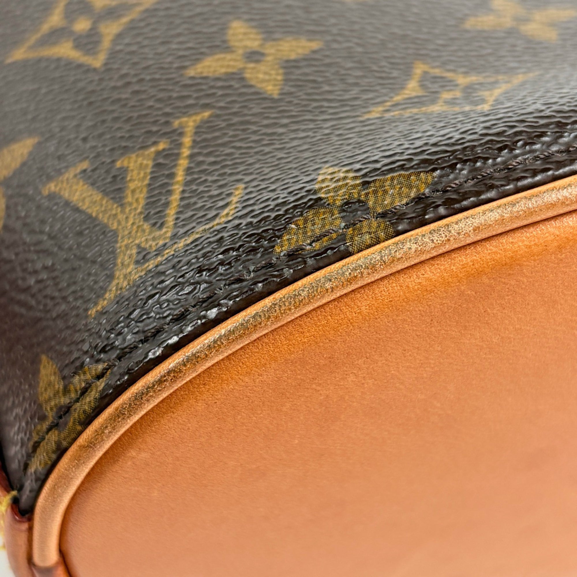 Louis Vuitton Brown Monogram Shoulder Bag (Pre-Owned)
