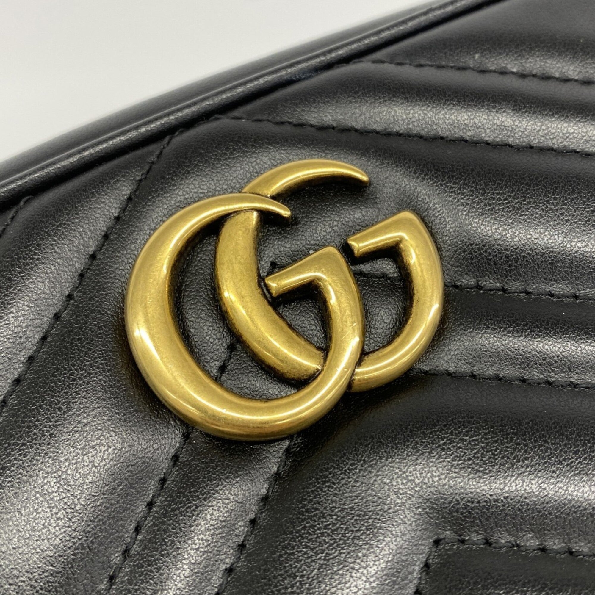 Gucci Black Leather Shoulder Bag (Pre-Owned)
