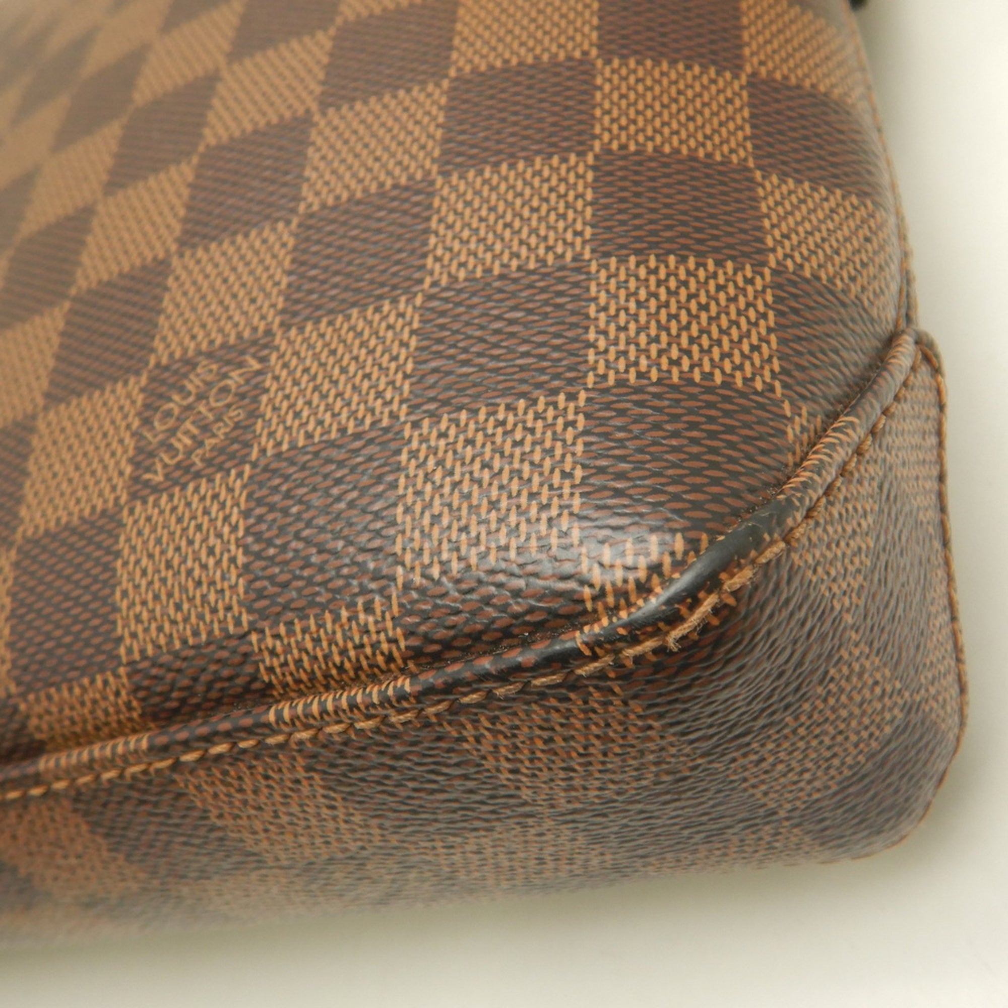 Louis Vuitton Brown Ebene Damier Canvas Shoulder Bag (Pre-Owned)