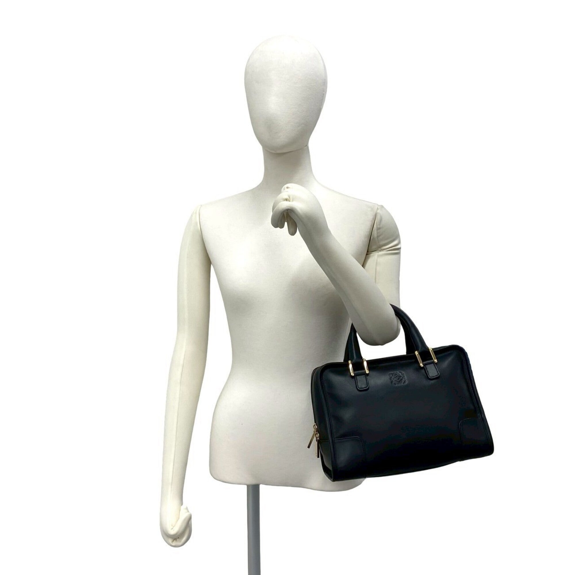 Loewe Black Leather Boston Bag Handbag (Pre-Owned)
