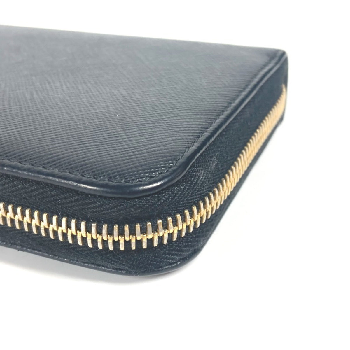 Prada Black Leather Long Wallet (Bi-Fold) (Pre-Owned)