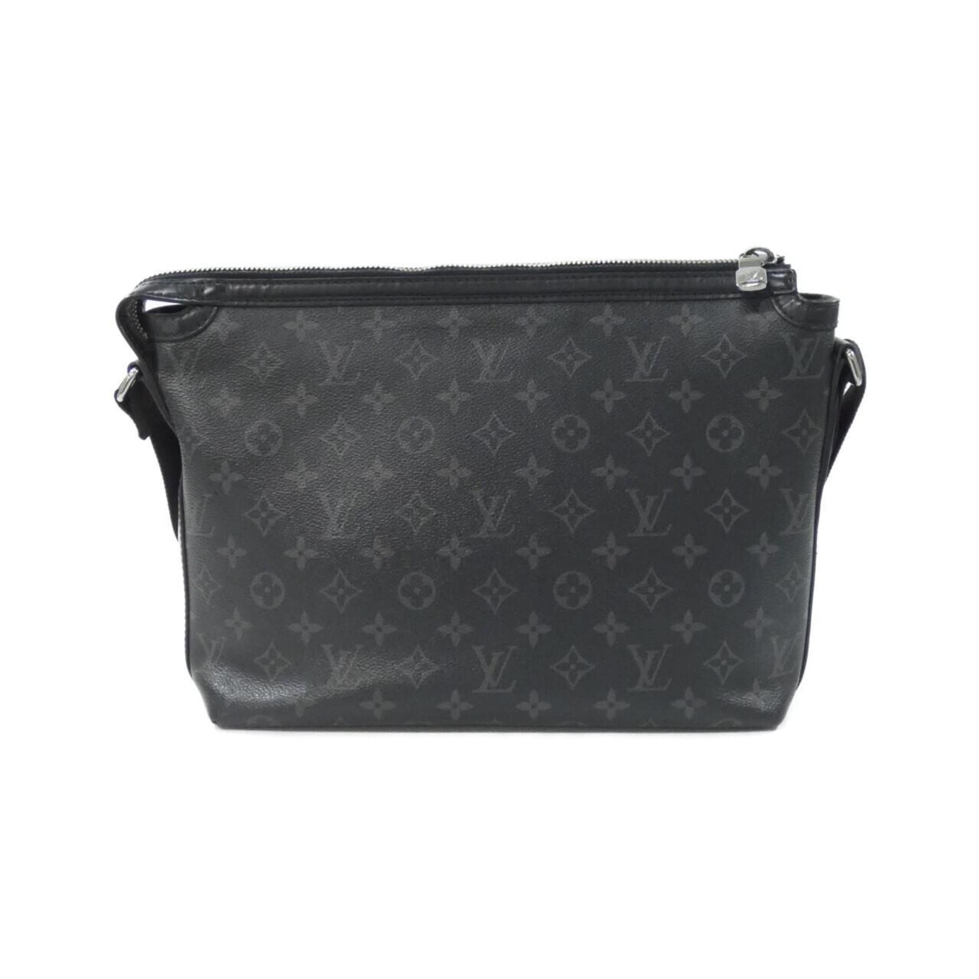 Louis Vuitton Black Coated Canvas Shoulder Bag (Pre-Owned)