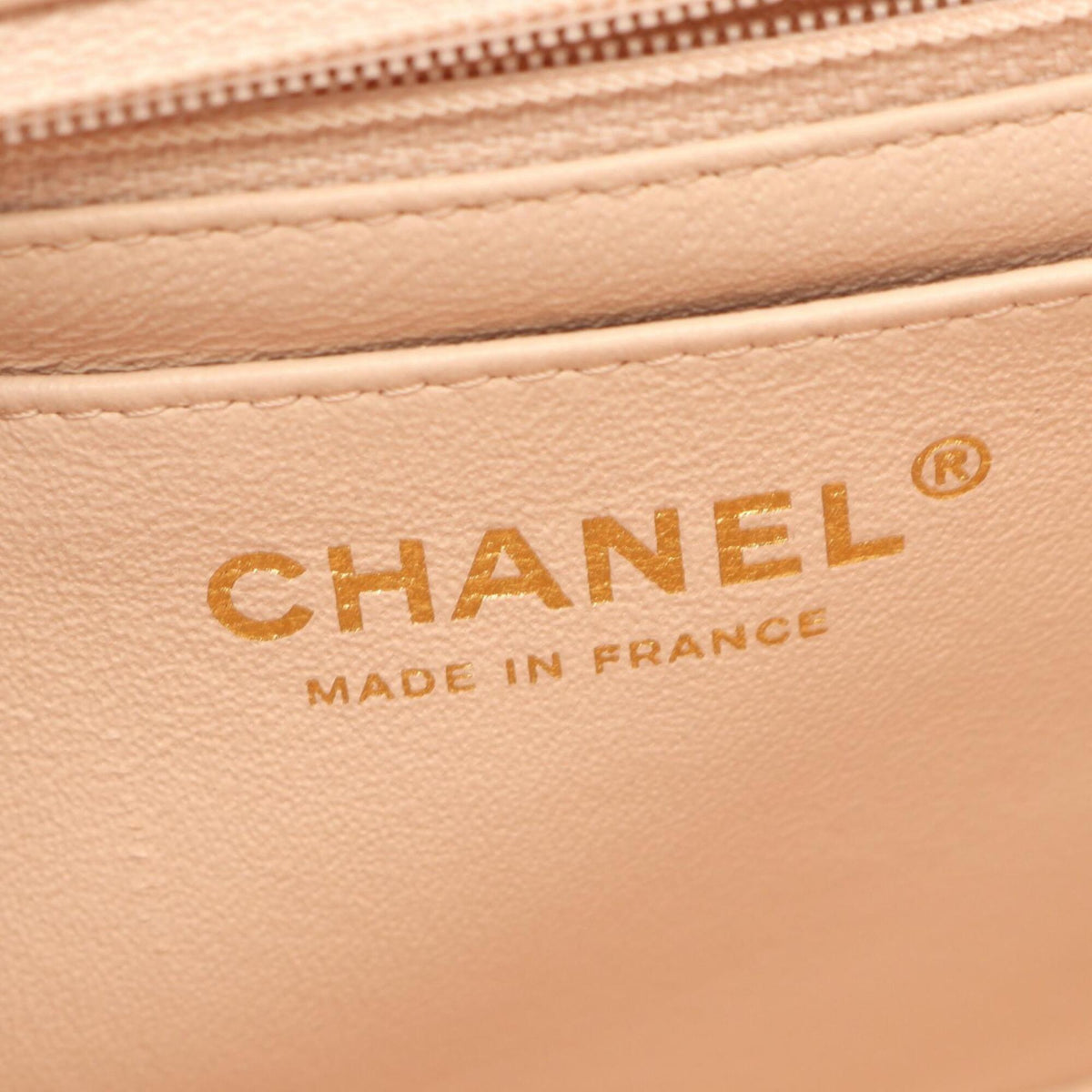 Chanel Black Pink Leather Handbag Shoulder Bag (Pre-Owned)